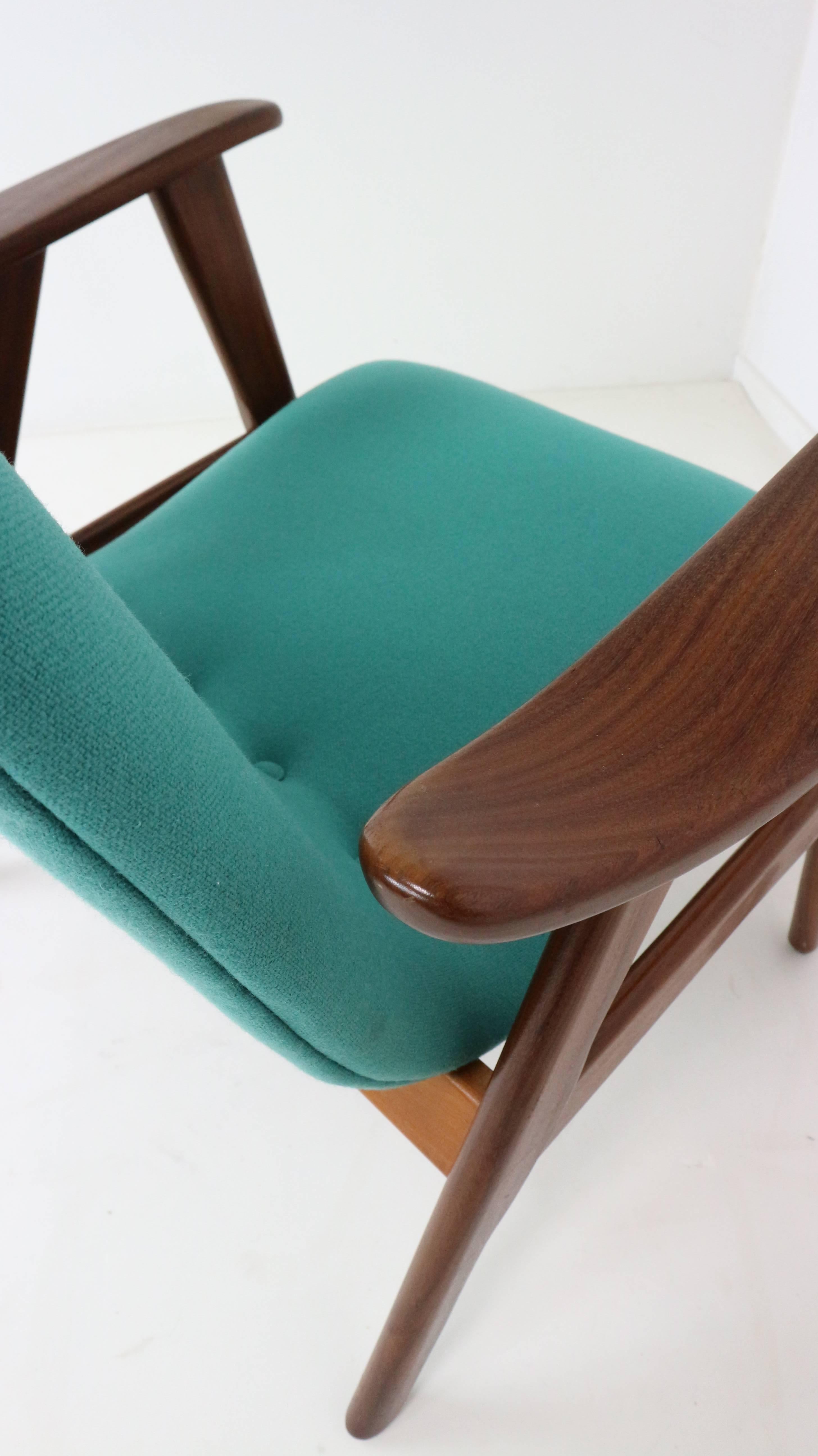 New Upholstered High Back Lounge Chair by Louis Van Teeffelen for Webe In Good Condition In The Hague, NL