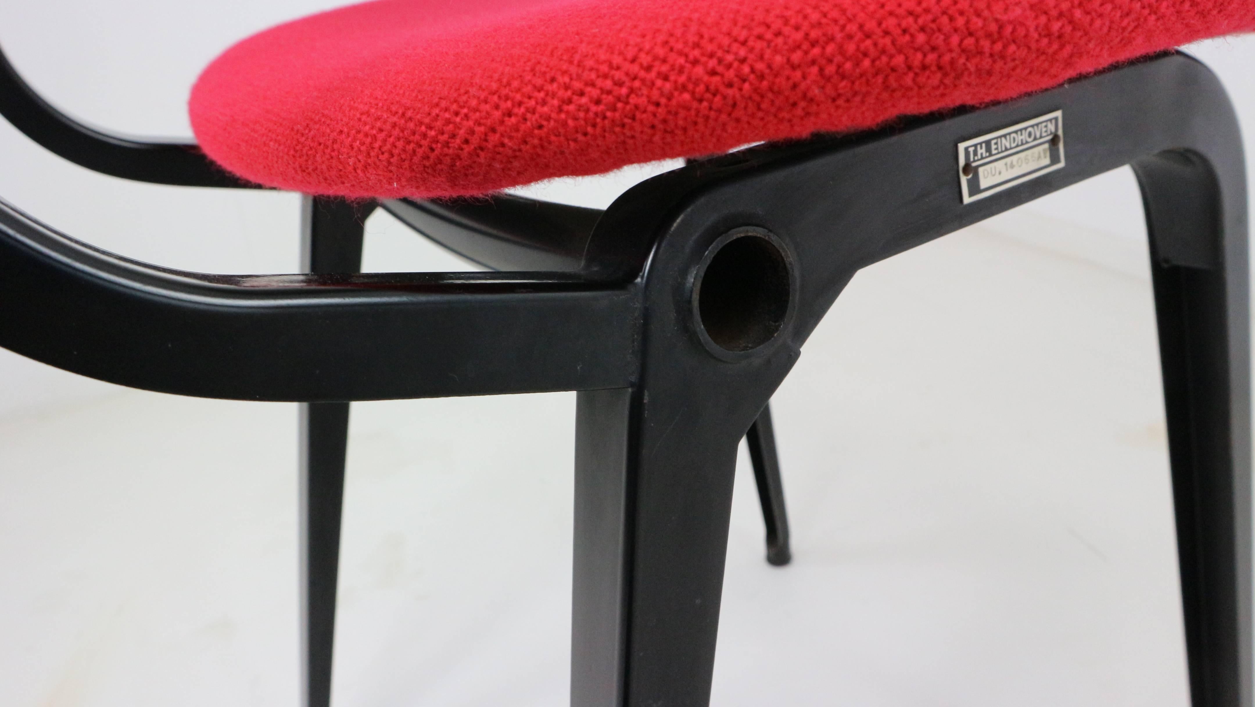 Revolt Armhairs by Friso Kramer for Ahrend Cirkel Upholstered in Red 1
