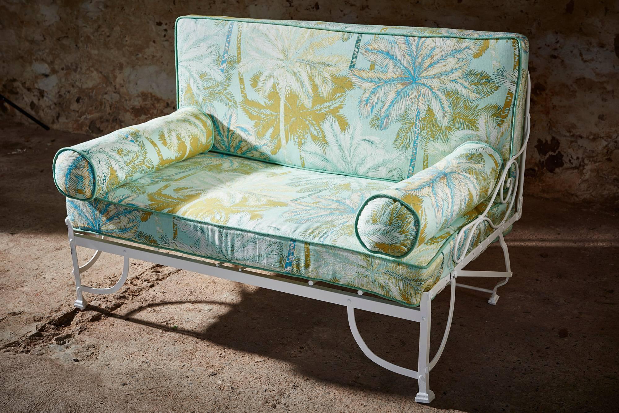 Mid-Century Daybed 1