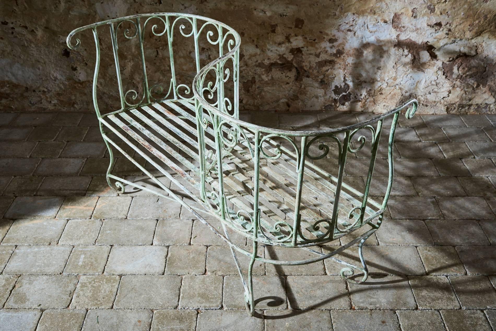 Forged Victorian Tête à Tête Seat For Sale