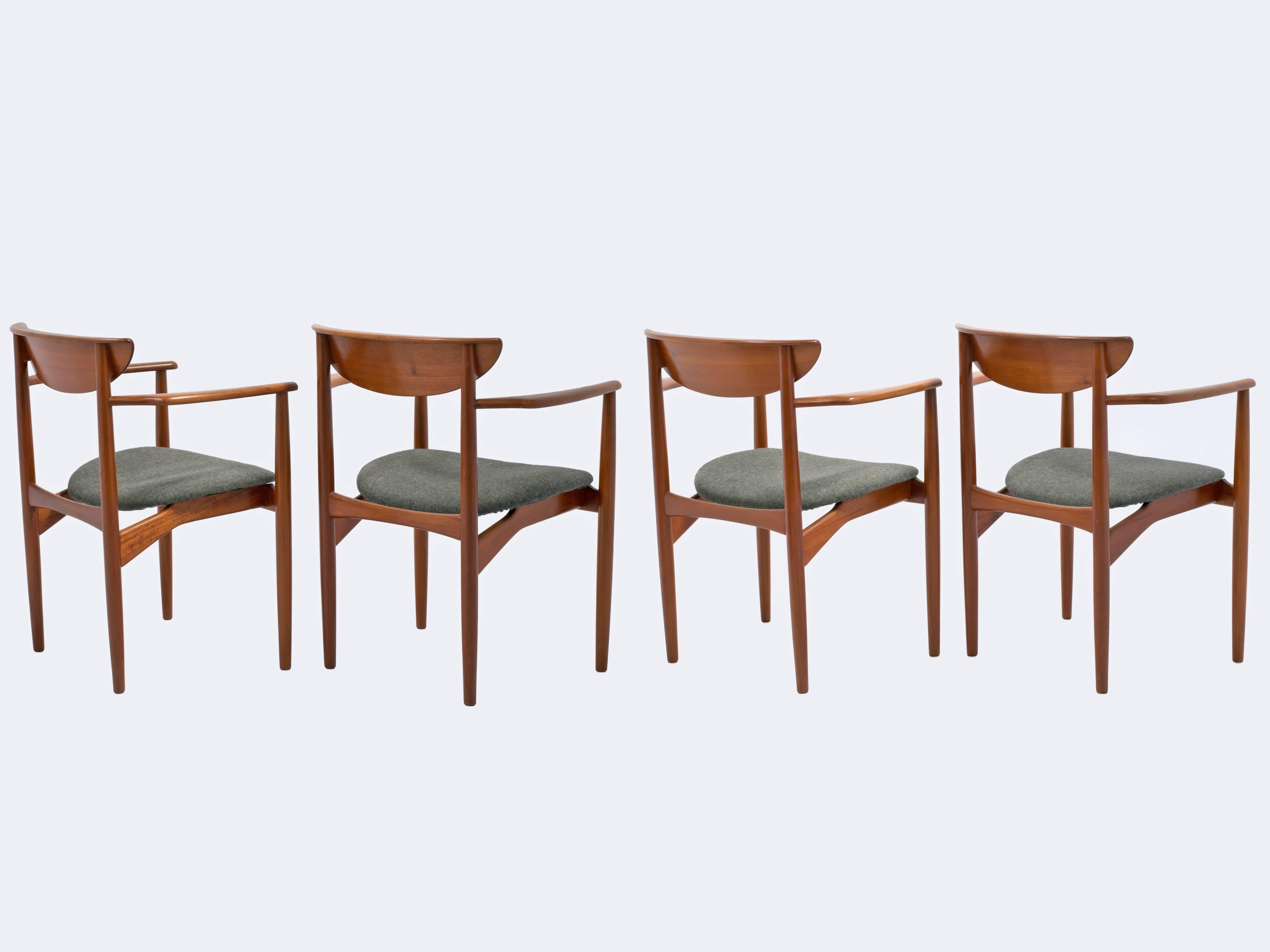 Mid-Century Dining Chairs Set of Eight in Teak by Kurt Ostervig for K.P. Mobler In Good Condition In Asheville, NC