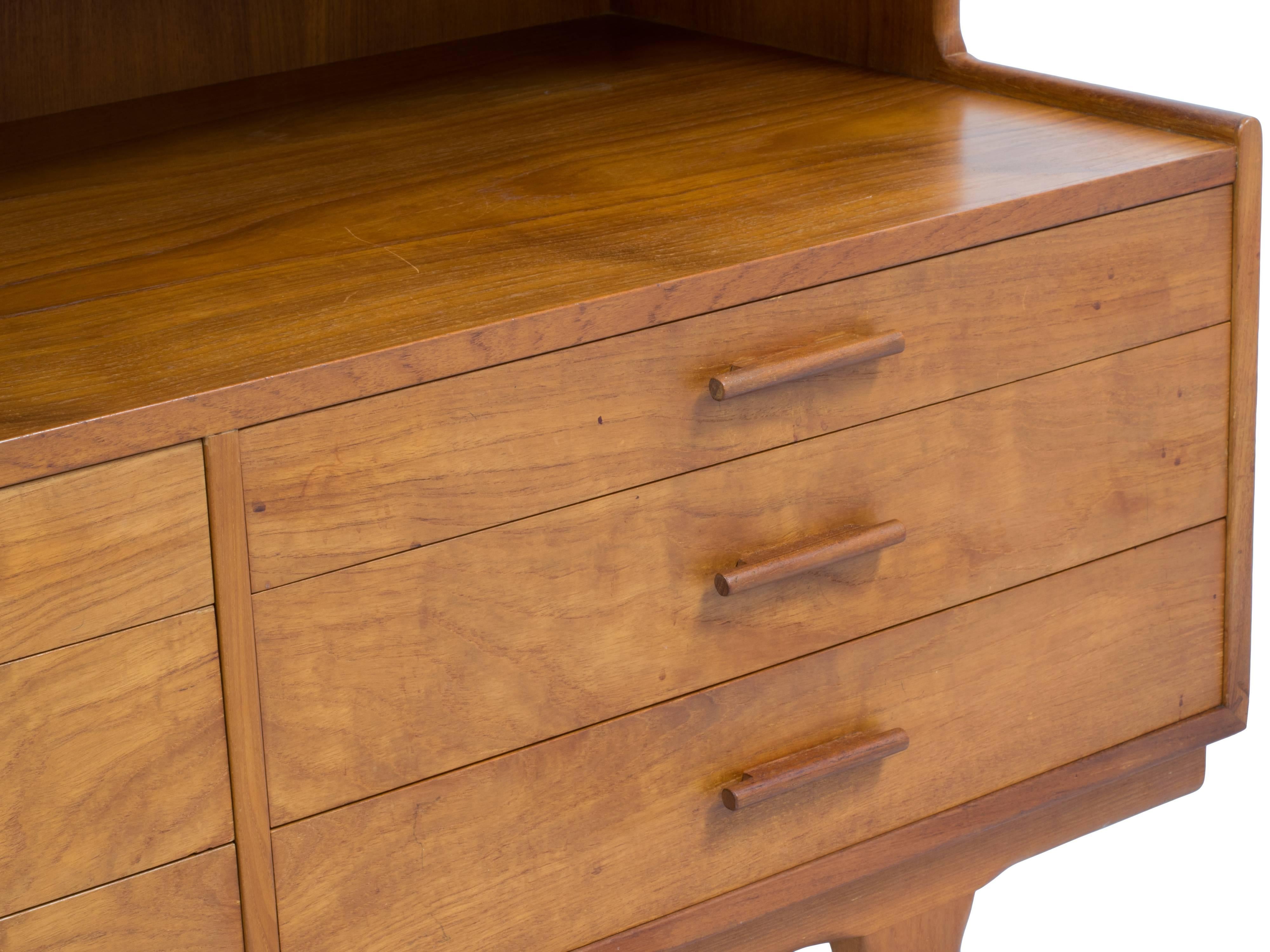 Mid-Century Danish Cabinet Storage Cabinet Teak Sideboard Hutch Buffet For Sale 1