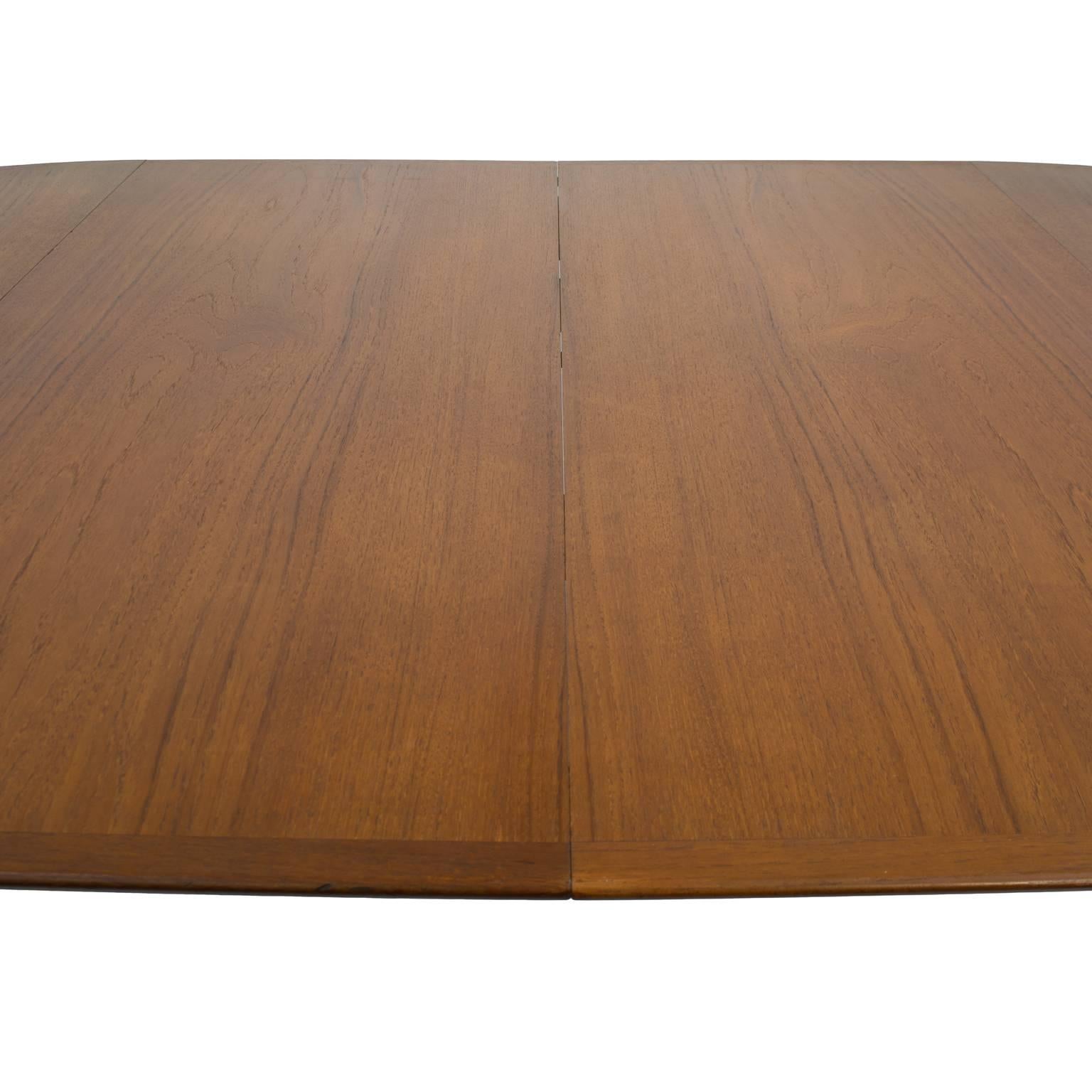 Arne Vodder Extendable Danish Teak Dining Table 3
