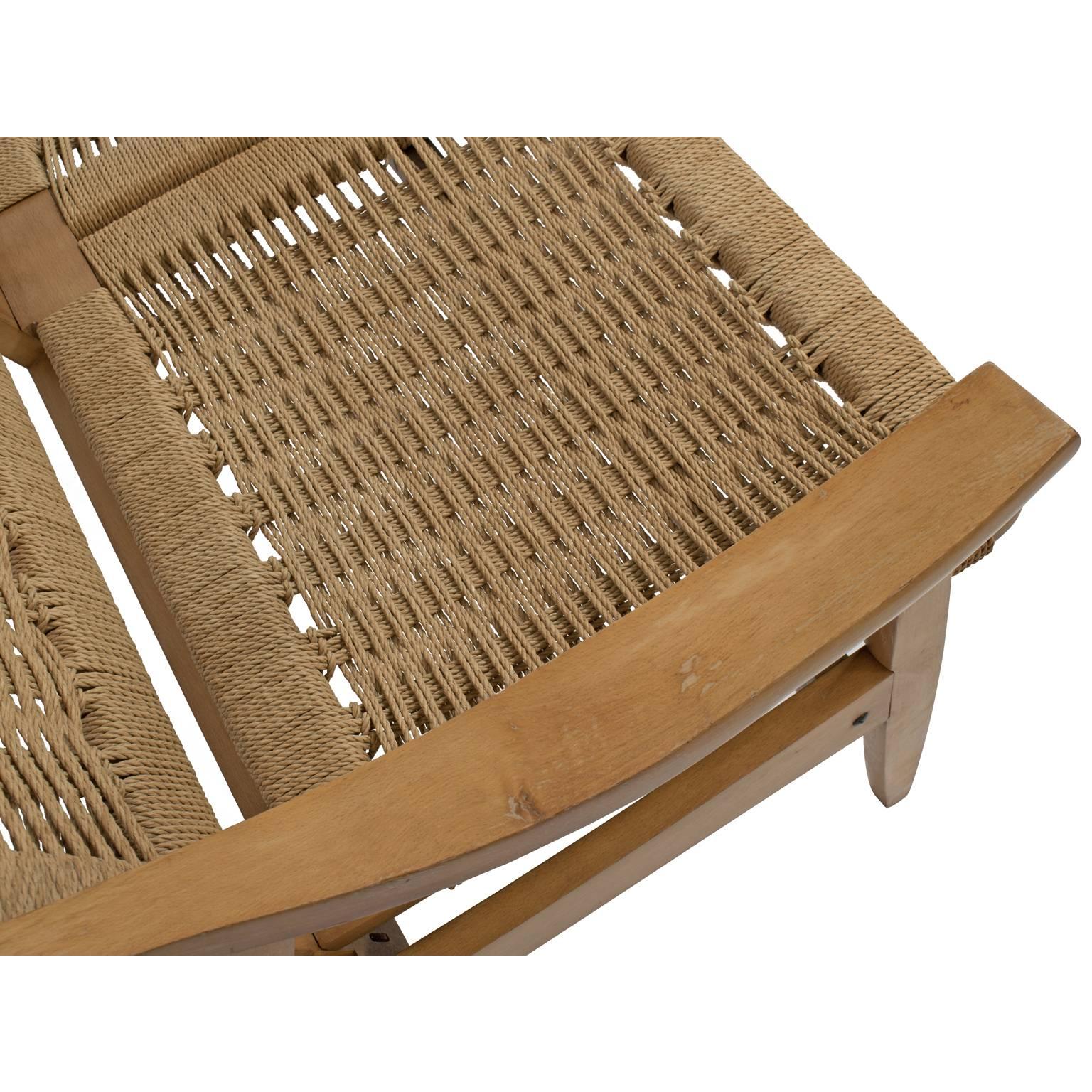 Mid-Century Modern Rope Cord and Wood Bench Settee Hans Wegner Style In Good Condition In Asheville, NC