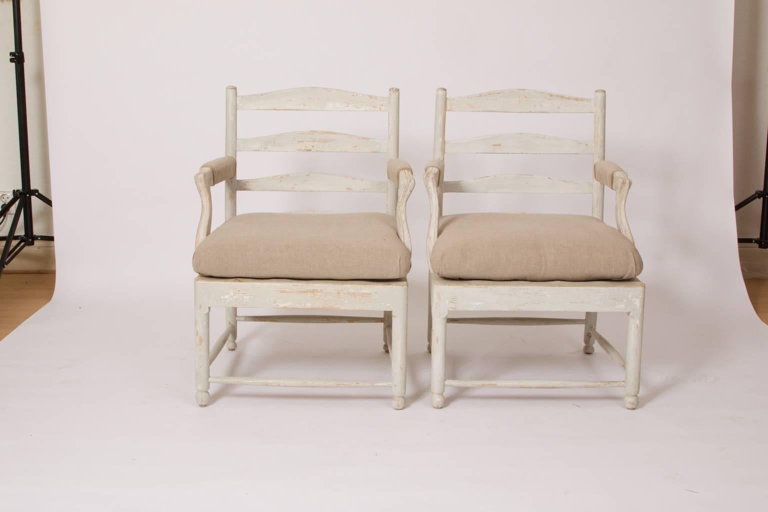 Late 18th Century Pair of Armchairs, the Gripsholm Model, Sweden, circa 1790, Dry Scraped For Sale
