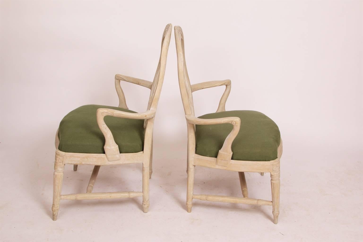 Pair of armchairs, Gustavian, circa 1780. The Swedish model, Sweden.
Dry scraped to original color and retouched. New upholstery.
   