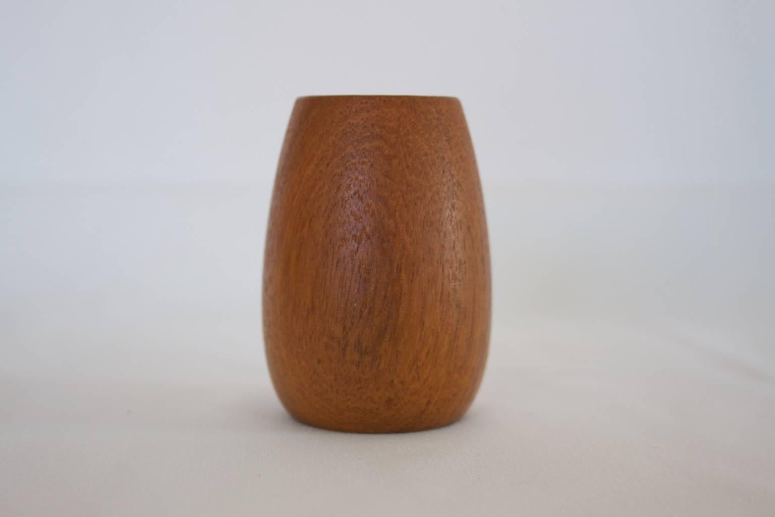 Mid-20th Century Very Charming Small Rare Teak Bowl Design by Karl Holmberg For Sale
