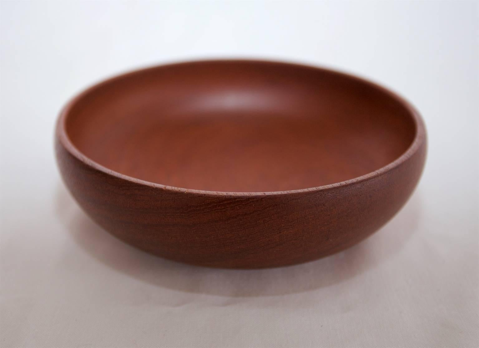 A Small Danish Elegant Teak Bowl by ESA in Denmark For Sale 2