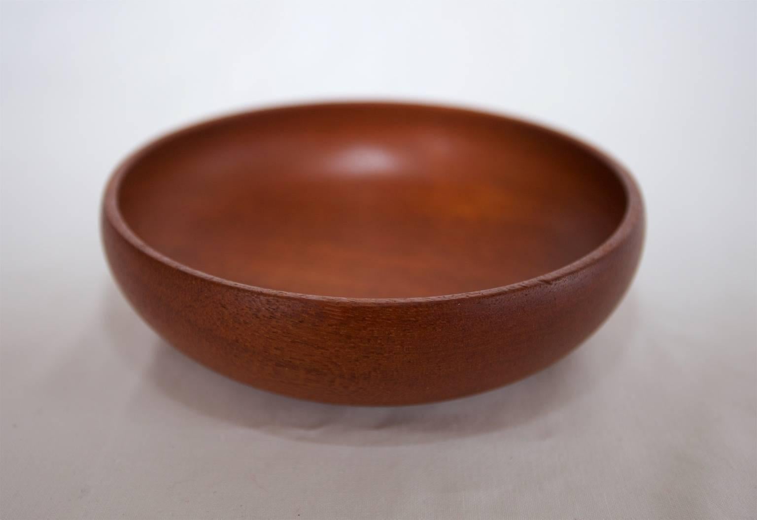 A Small Danish Elegant Teak Bowl by ESA in Denmark For Sale 3
