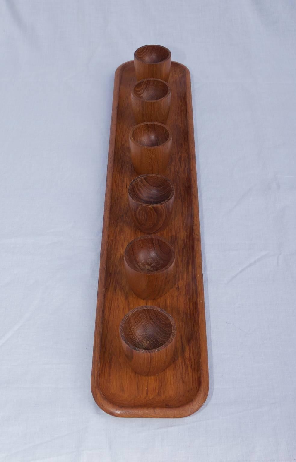 Six Teak Egg Cups with Tray from Karl Holmberg, 1960s, Sweden For Sale 1