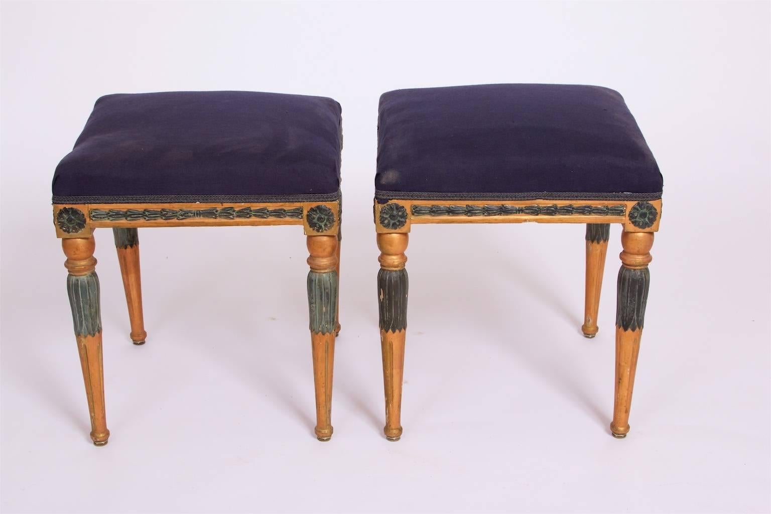 A pair of late Gustavian stools. Gilt and painted wood, circa 1800, Stockholm. Sweden
Velvet seating/upholstery. Very beautiful and elegant in its combination of fabric and gilt wood and color.
Meausures are 45 centimeters in height. 40x40
