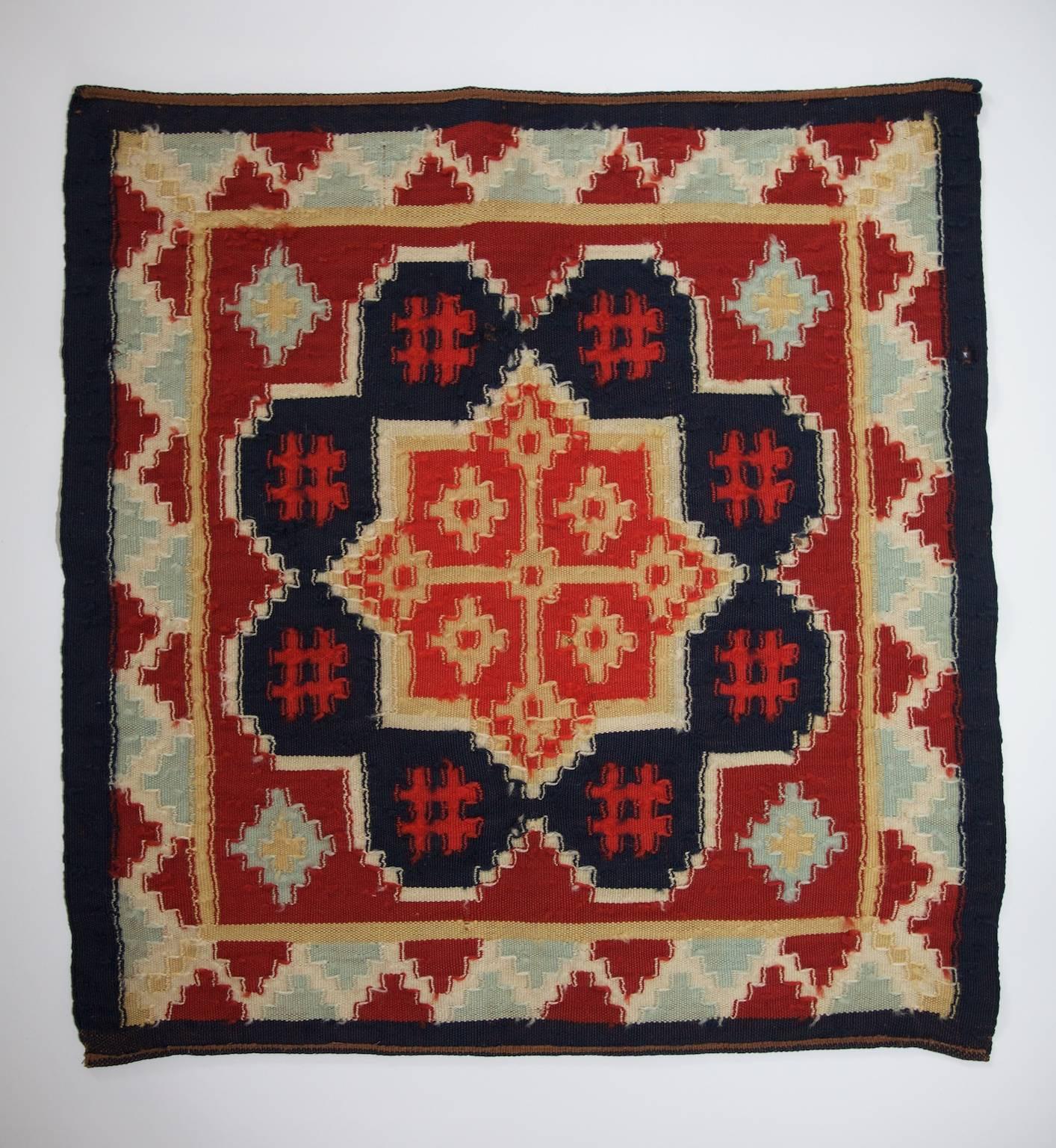 Swedish Seat or Pillow Cover 19th-20th Century, Röllakan Technique In Good Condition For Sale In Malmo, SE
