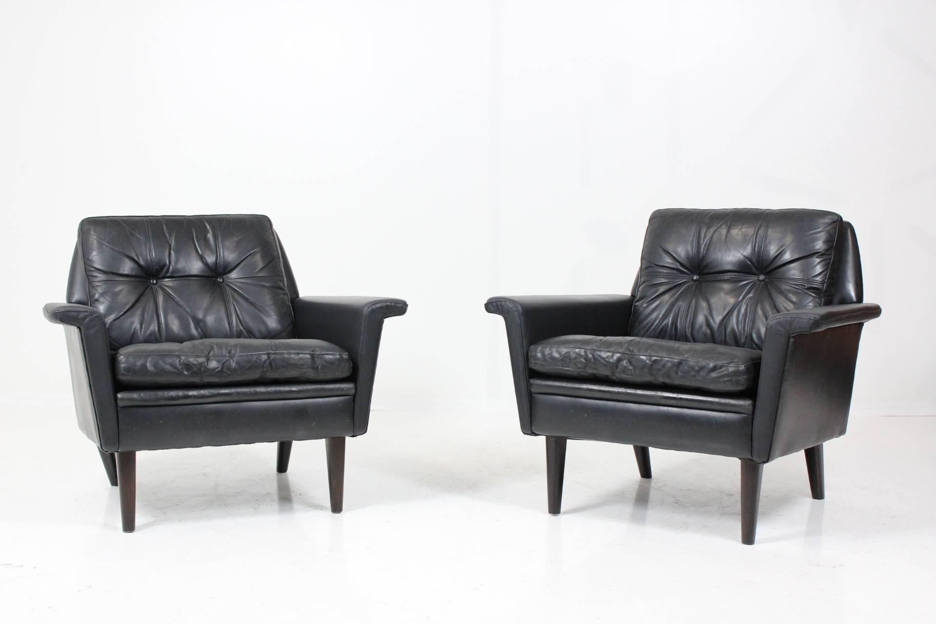 Danish Pair of Hans Olsen Lounge Chairs in Black Patinated Leather