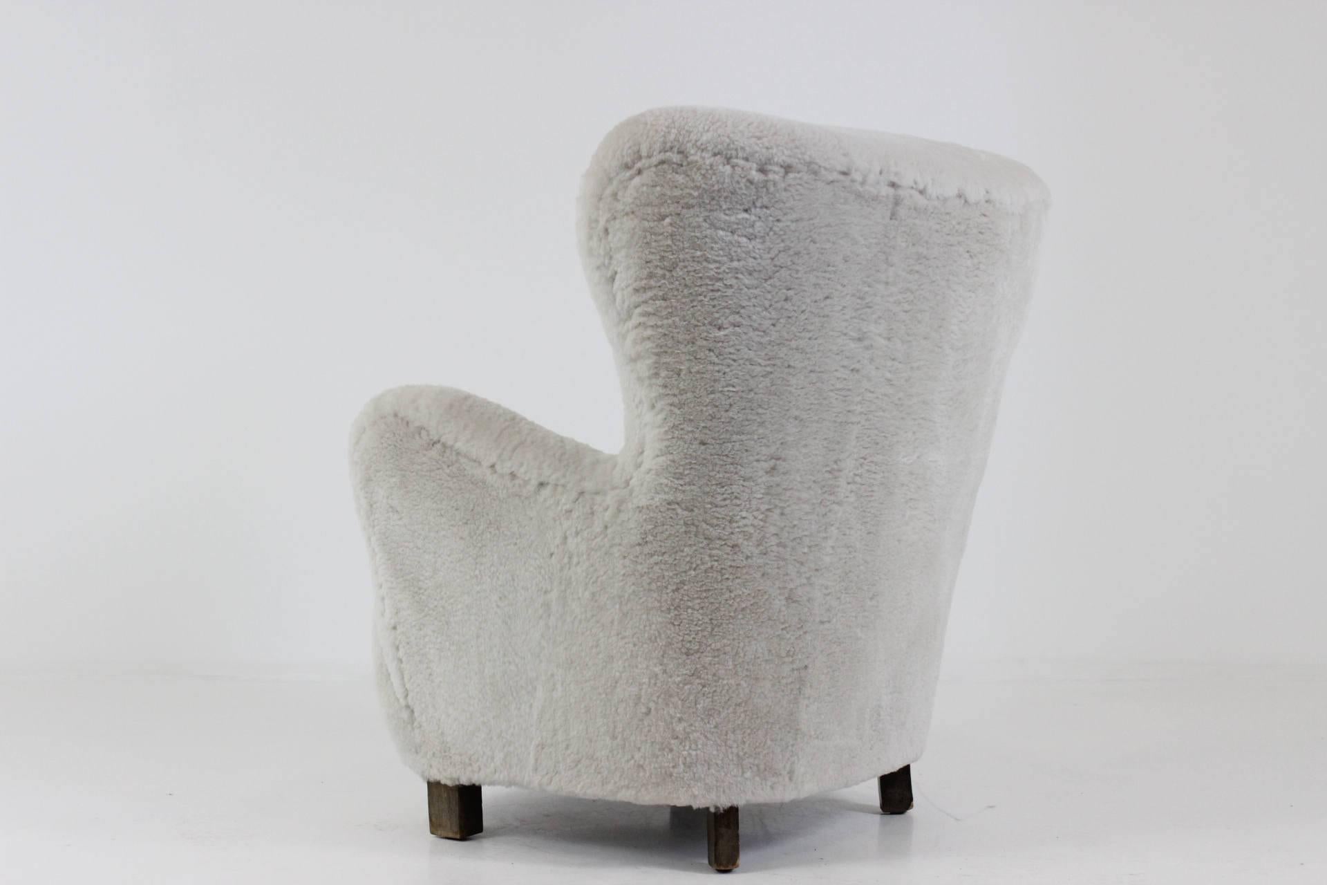 Sheepskin 1940s Danish Wingback Lounge Chair in Natural White Sheep Skin