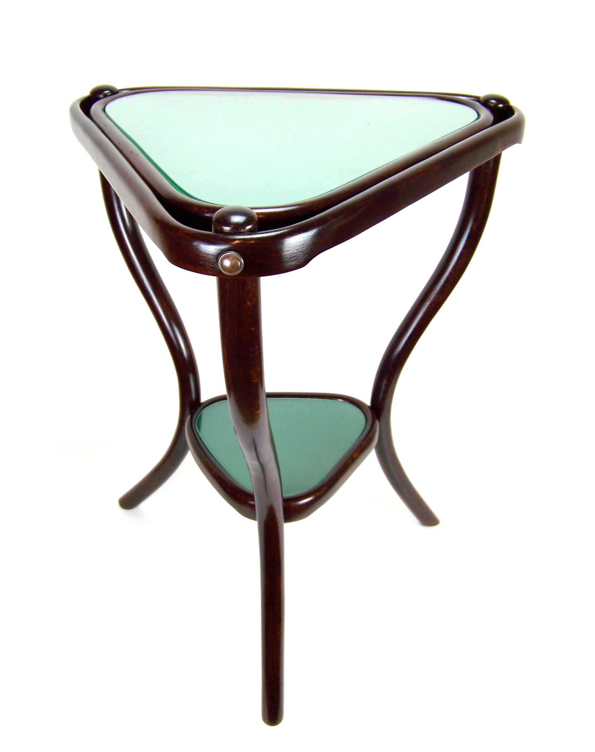 Manufactured in Austria by the Gebrüder Thonet company. In the production program was included around the Year 1891. Marked with paper label and stamp, which is used around years 1881-1918. Newly restored.