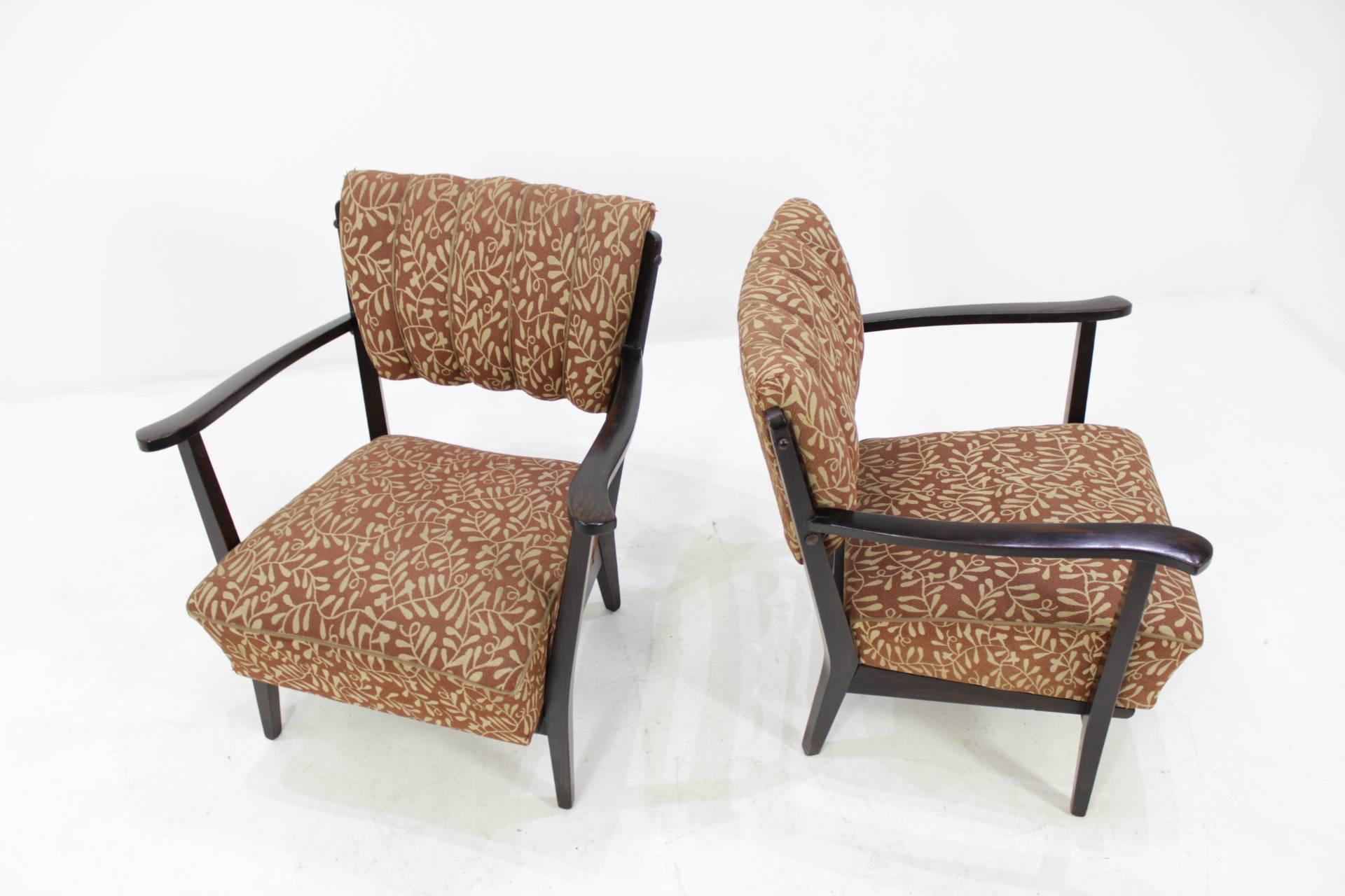 Pair of Czech Armchair with Original Upholstery, 1950s In Good Condition In Praha, CZ