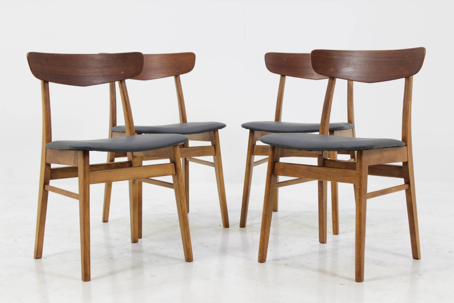 Mid-20th Century Set of Four Danish Teak Dining Chairs Made in Denmark, circa 1960