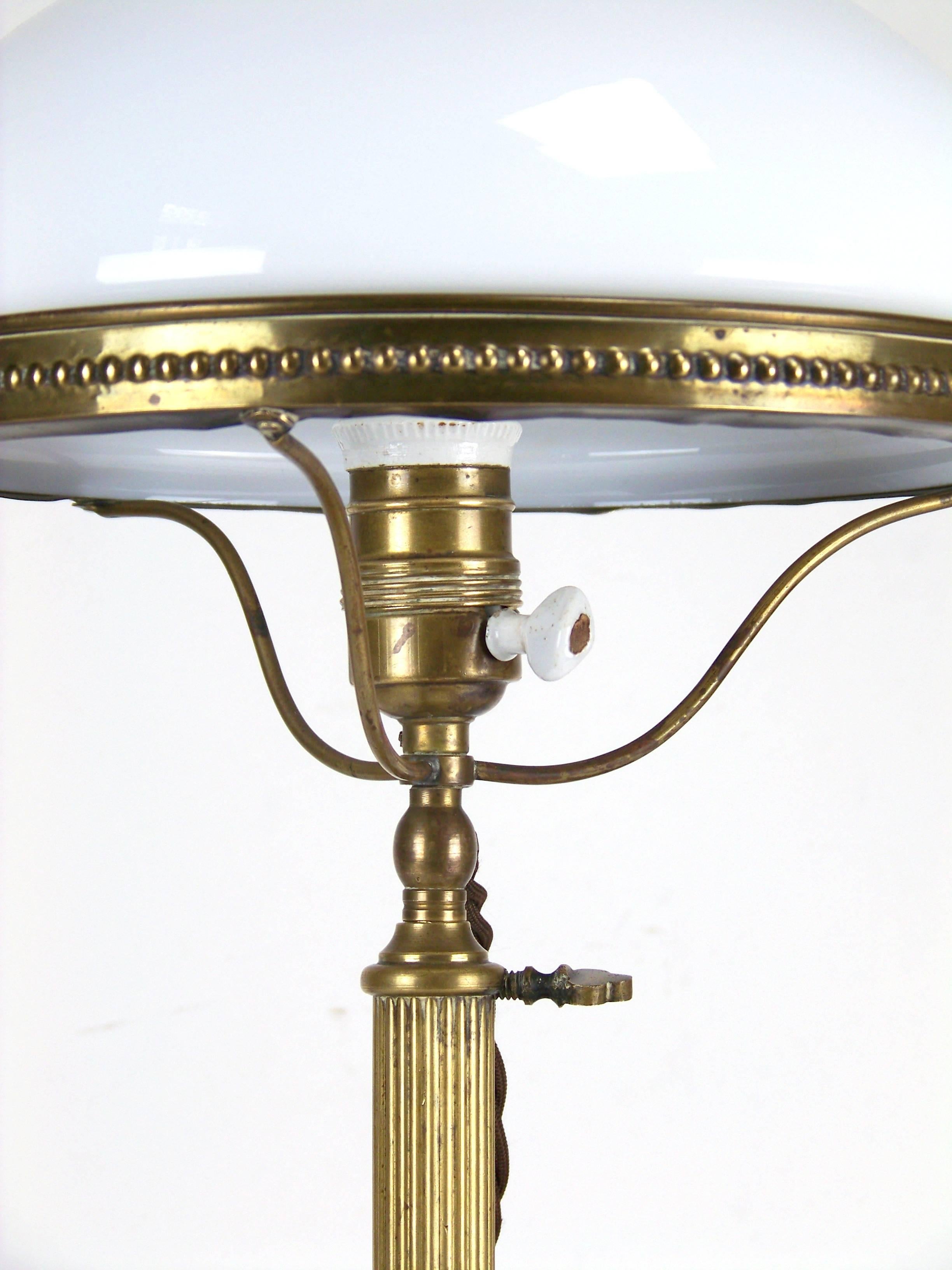 Early 20th Century Art Nouveau Table Lamp, circa 1910