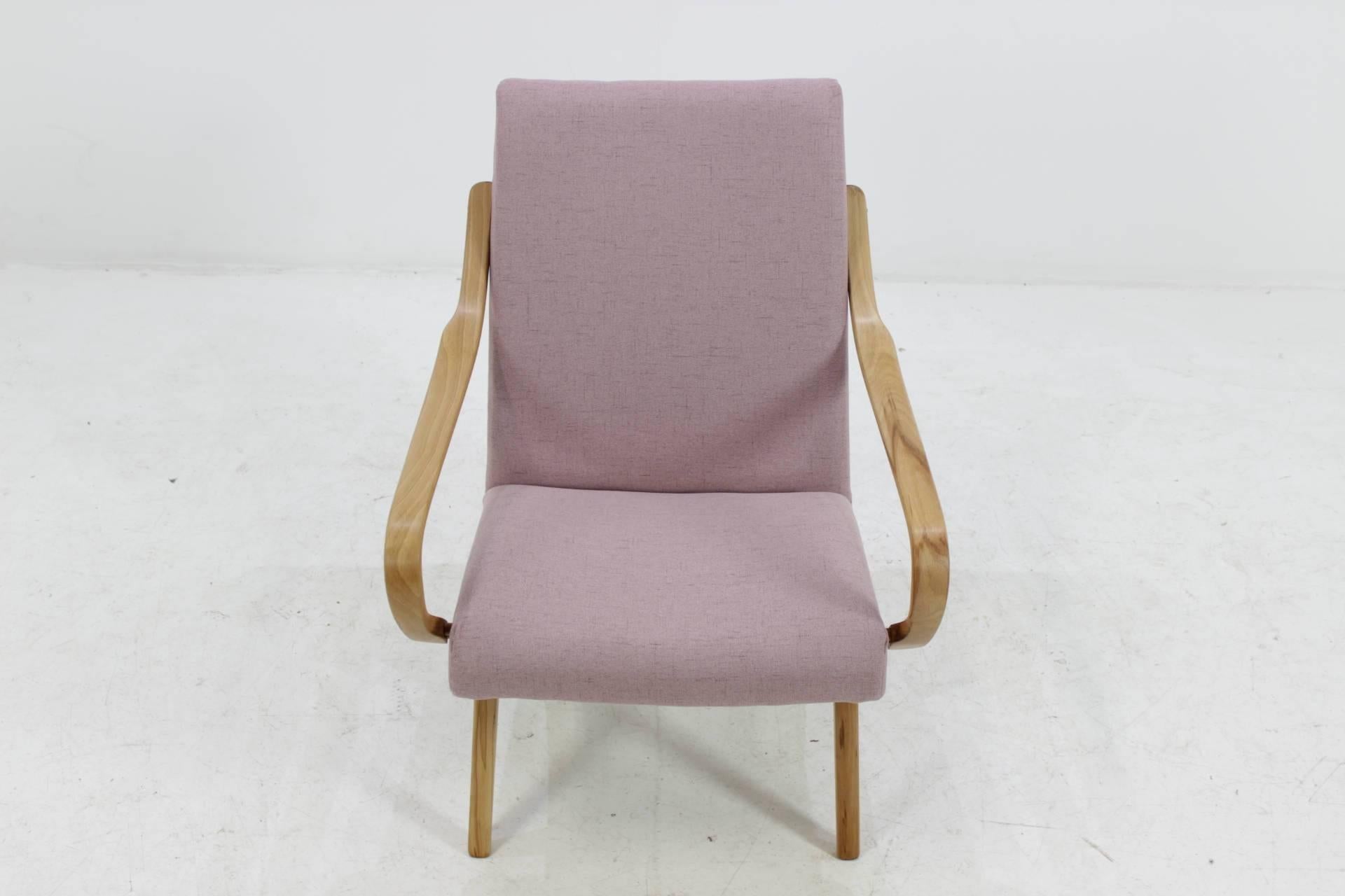 1960 Bentwood Beech Lounge Chair, Czechoslovakia 2