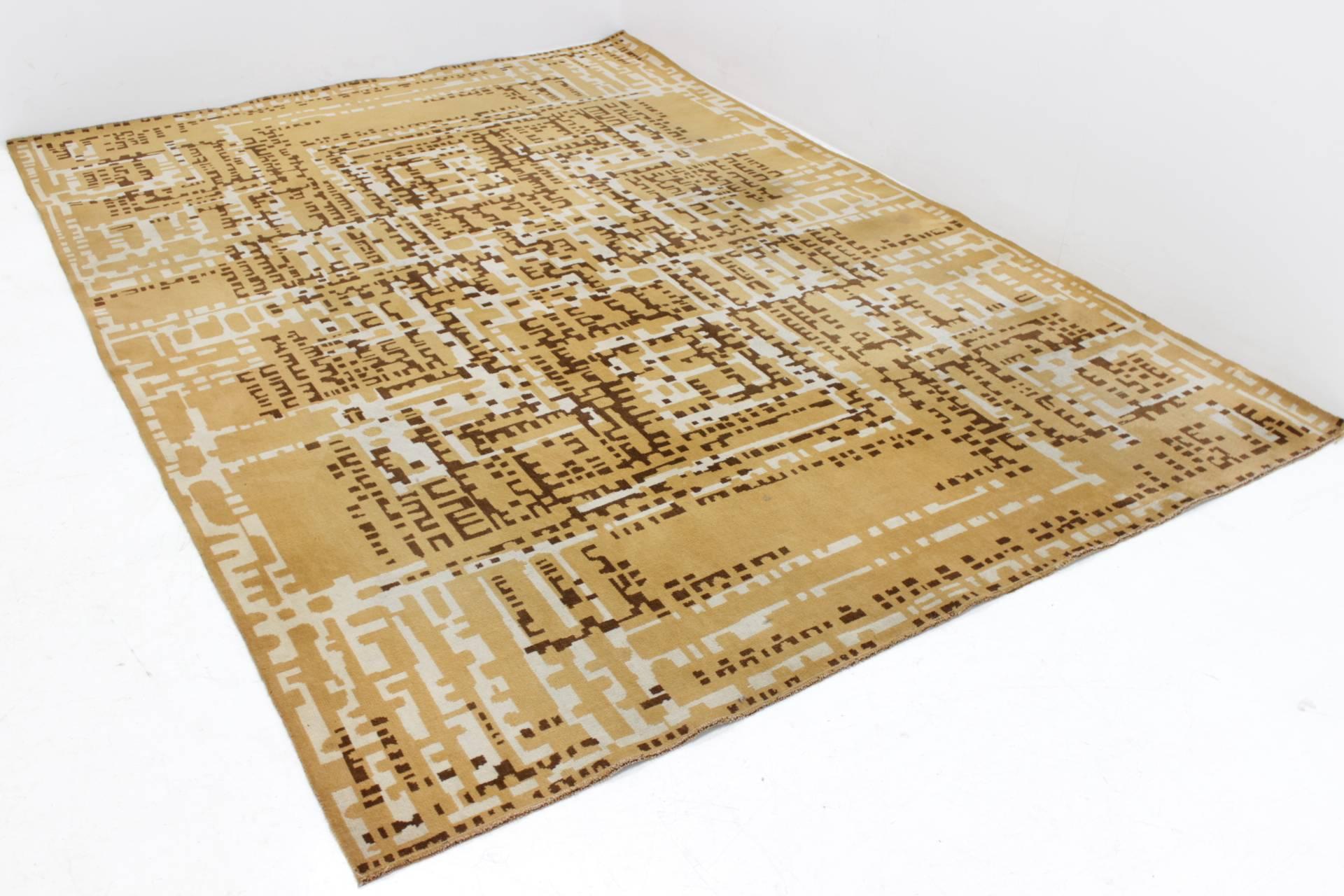 Mid-20th Century Modernist geometric design carpet - Czechoslovakia For Sale