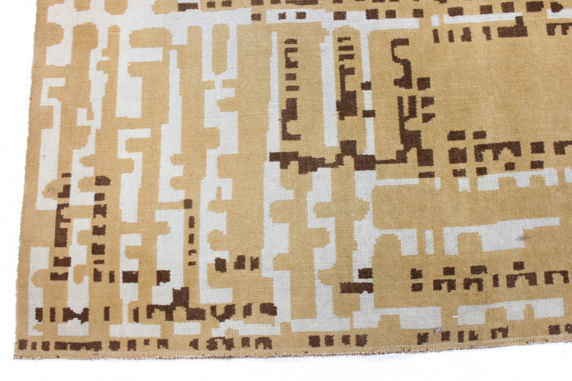 Textile Modernist geometric design carpet - Czechoslovakia For Sale