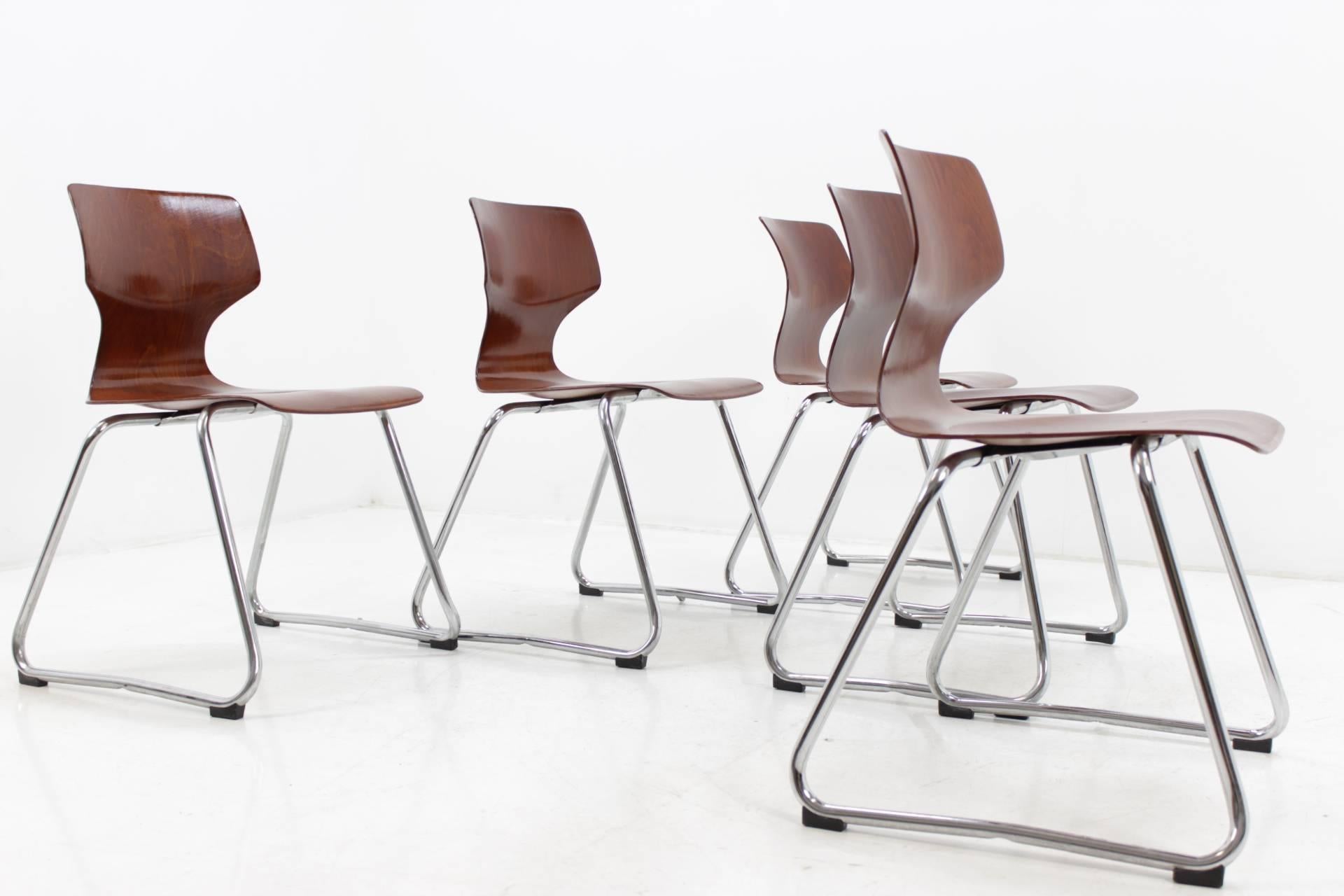 German Set of Ten Design Dining Chairs, Flötotto