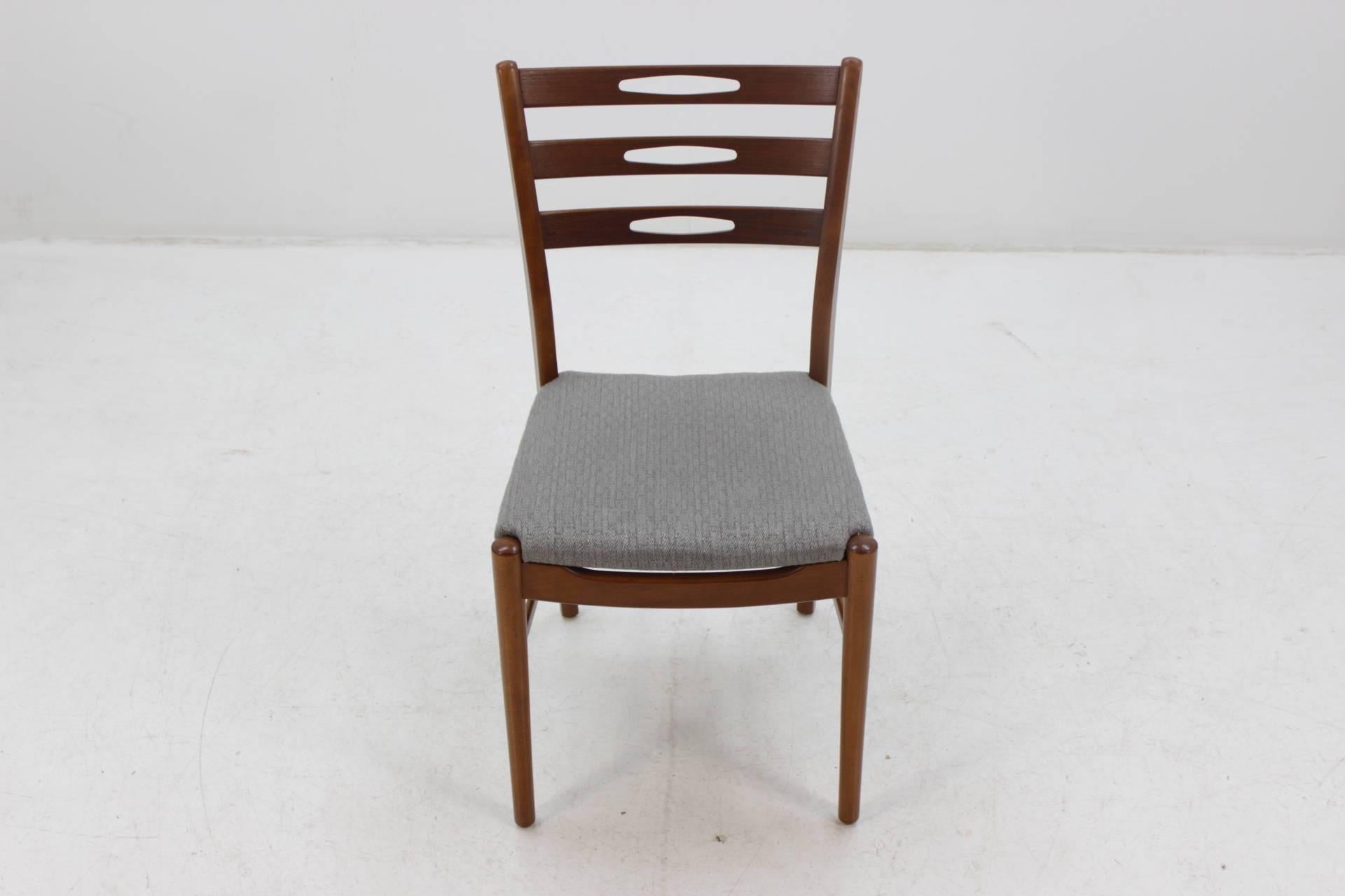 1960s Set of Four Danish Teak Chairs For Sale 3