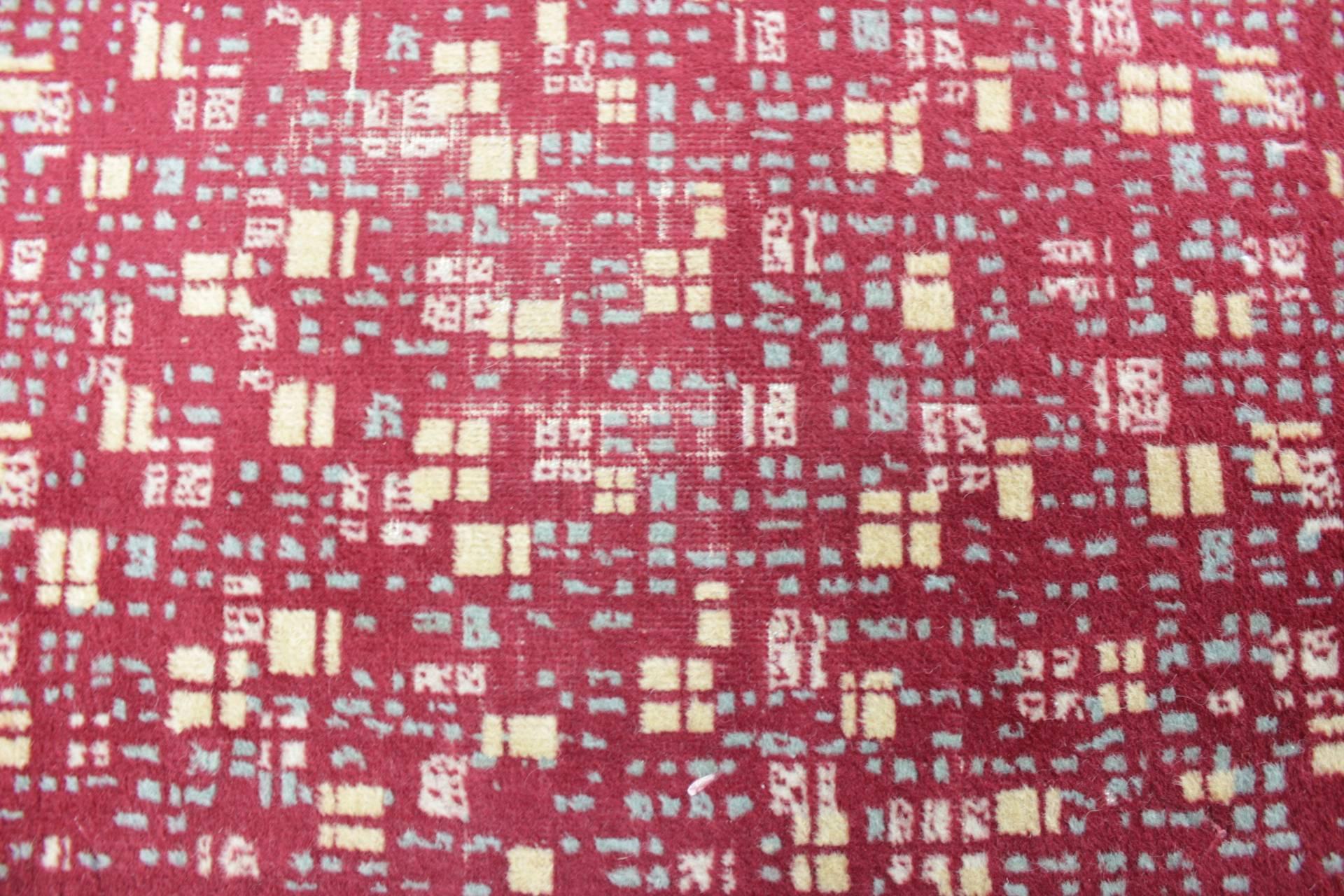Design-Teppich aus der Mitte des Jahrhunderts, Tschechoslowakei im Zustand „Relativ gut“ im Angebot in Praha, CZ