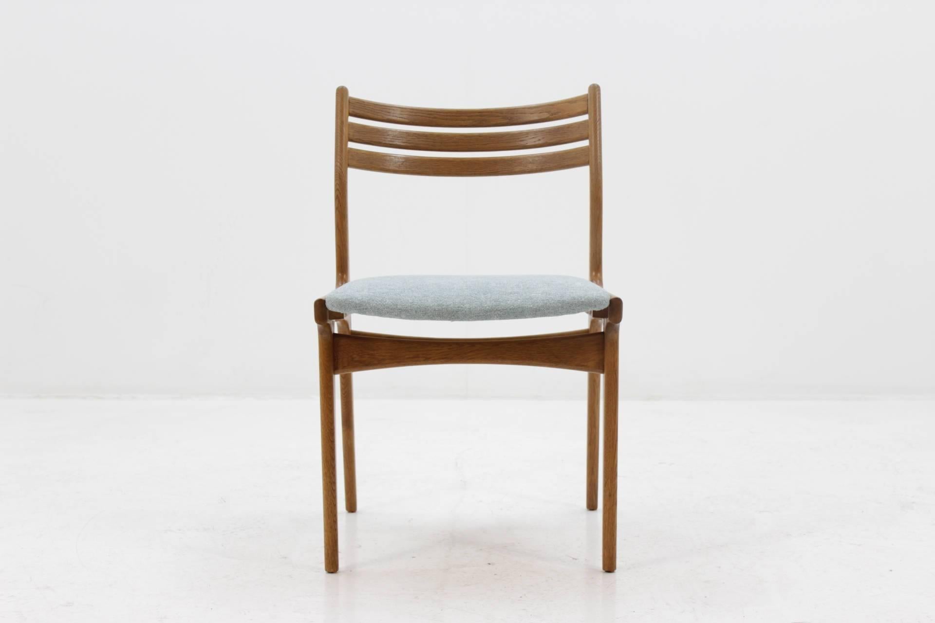 Mid-Century Modern 1960 Set of Four Johannes Andersen Oak Chairs, Denmark