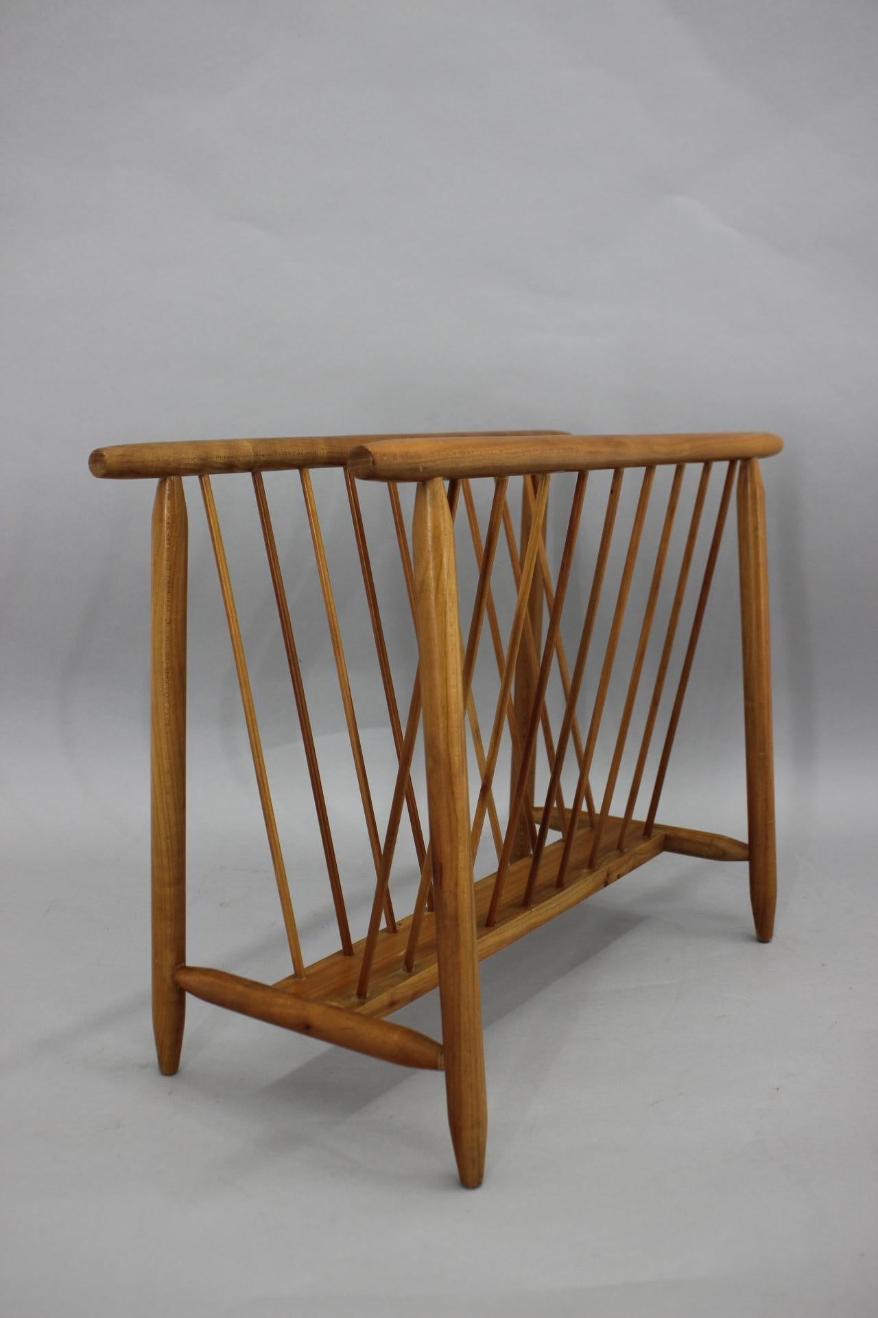 zeitungsständer holz modern