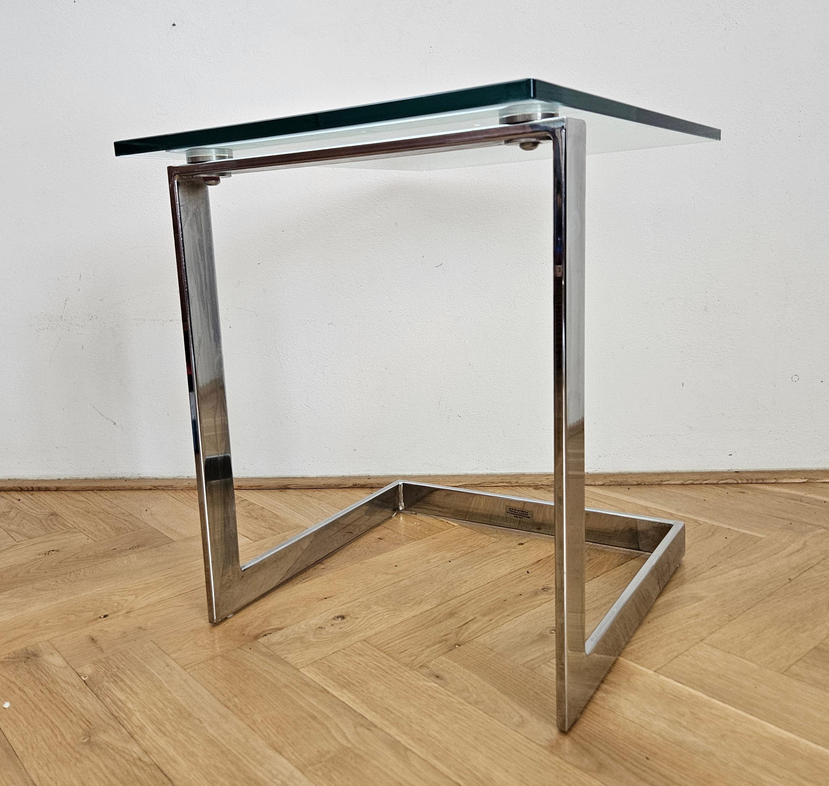Midcentury Design Cantilevered Glass & Chrome Side Coffee Table GEBRA, 1980s For Sale 1