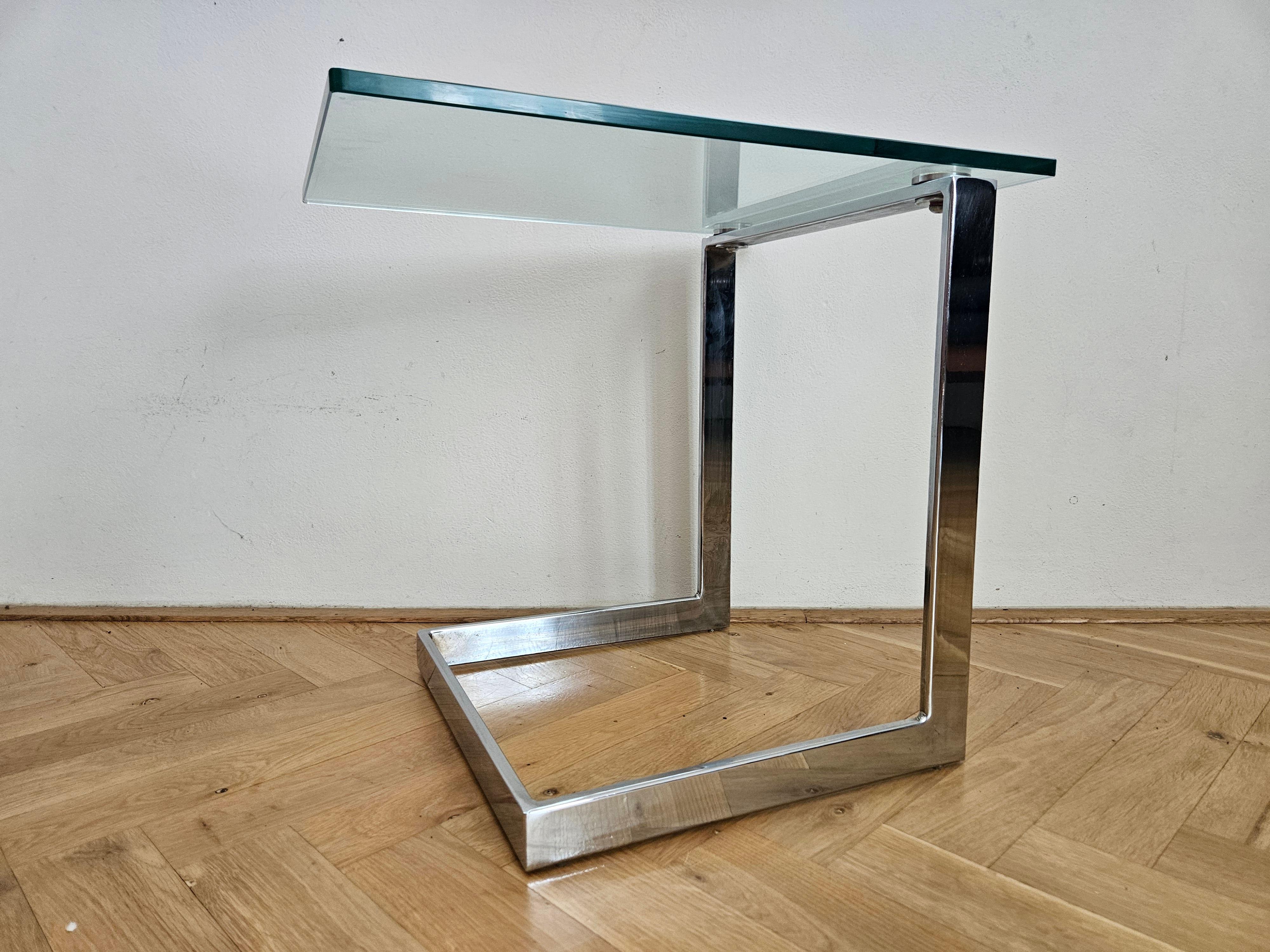 German Midcentury Design Cantilevered Glass & Chrome Side Coffee Table GEBRA, 1980s For Sale