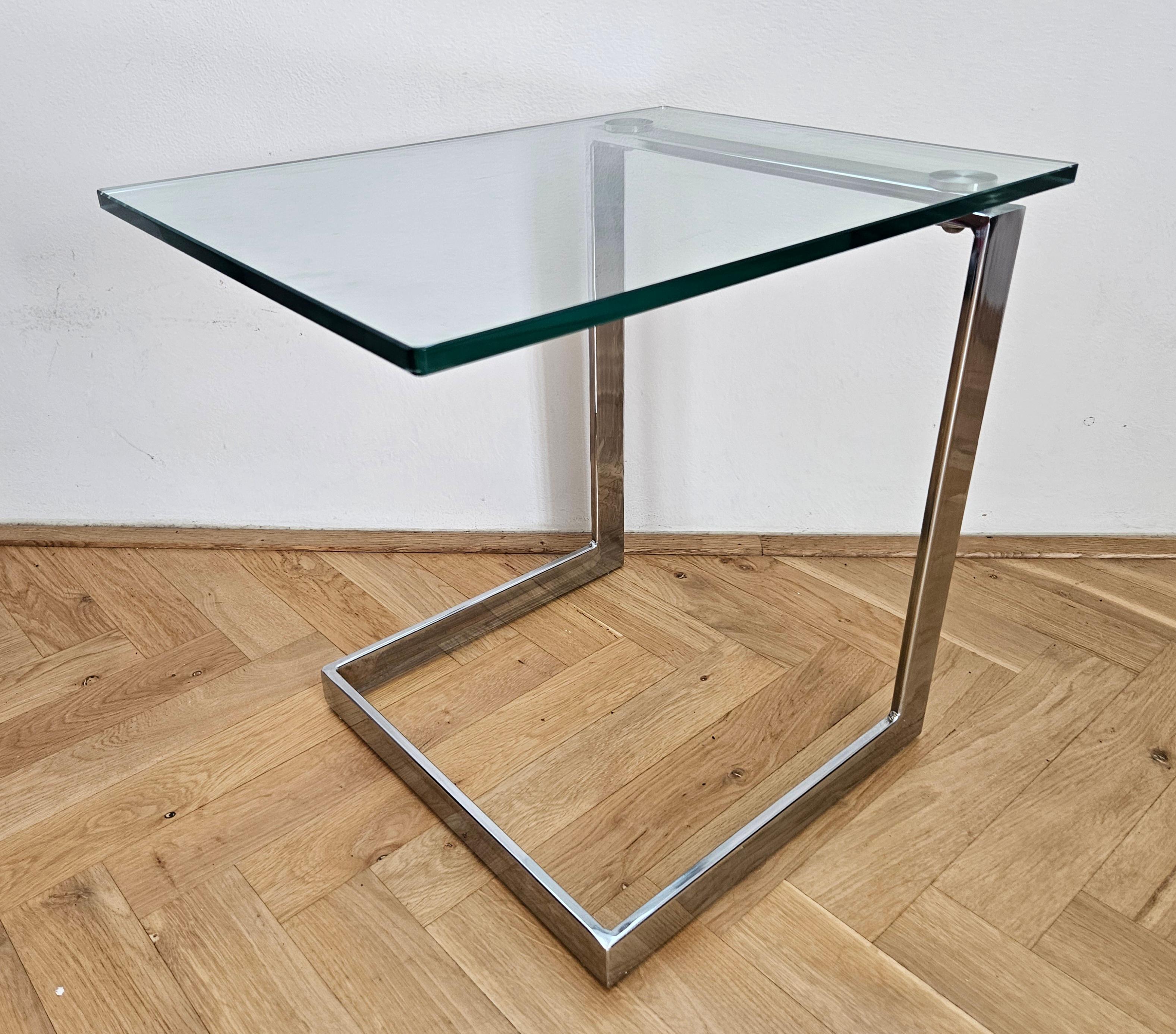 Midcentury Design Cantilevered Glass & Chrome Side Coffee Table GEBRA, 1980s For Sale 8