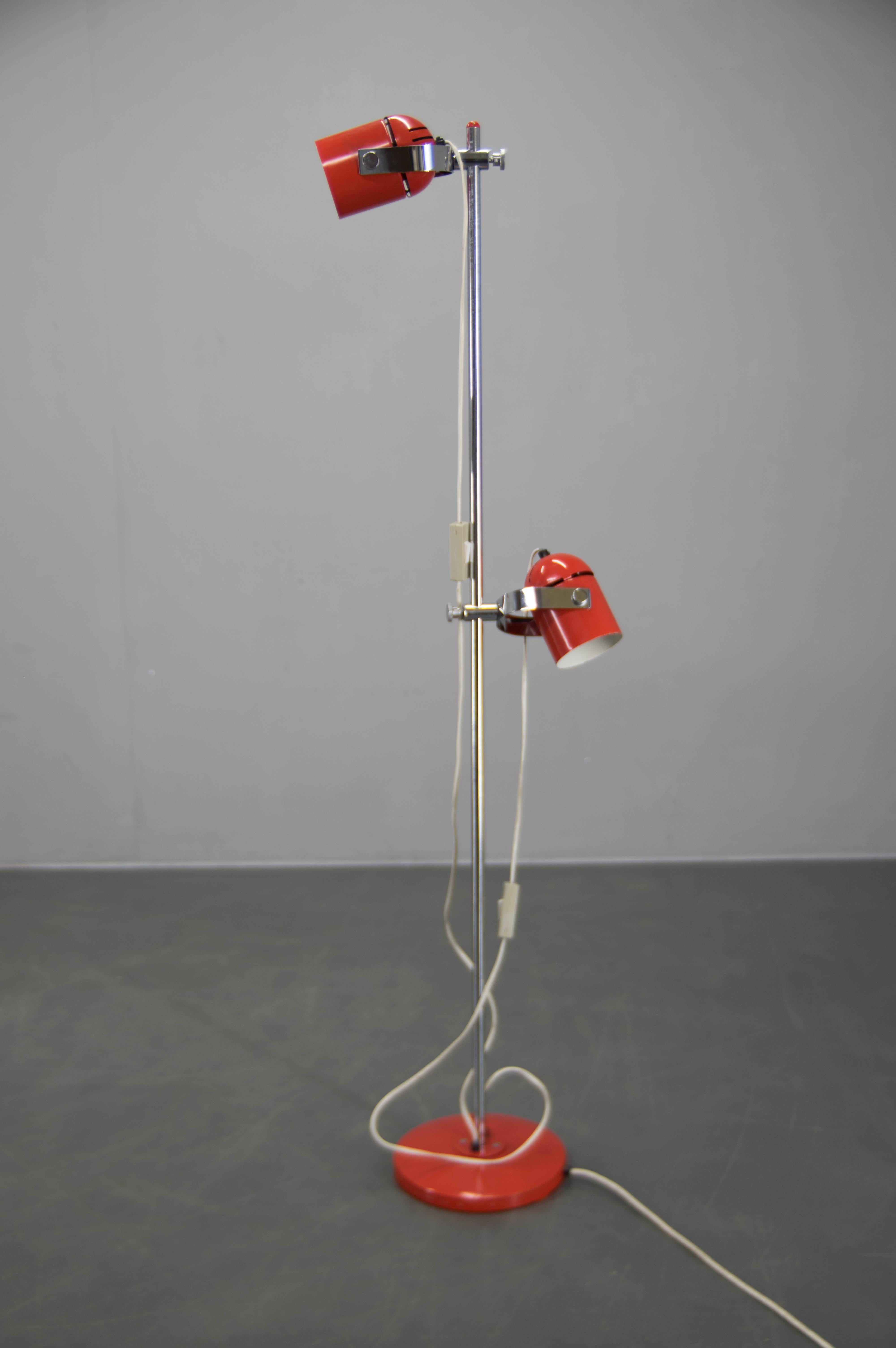 Lampadaire Design/One, 1970 en vente 4