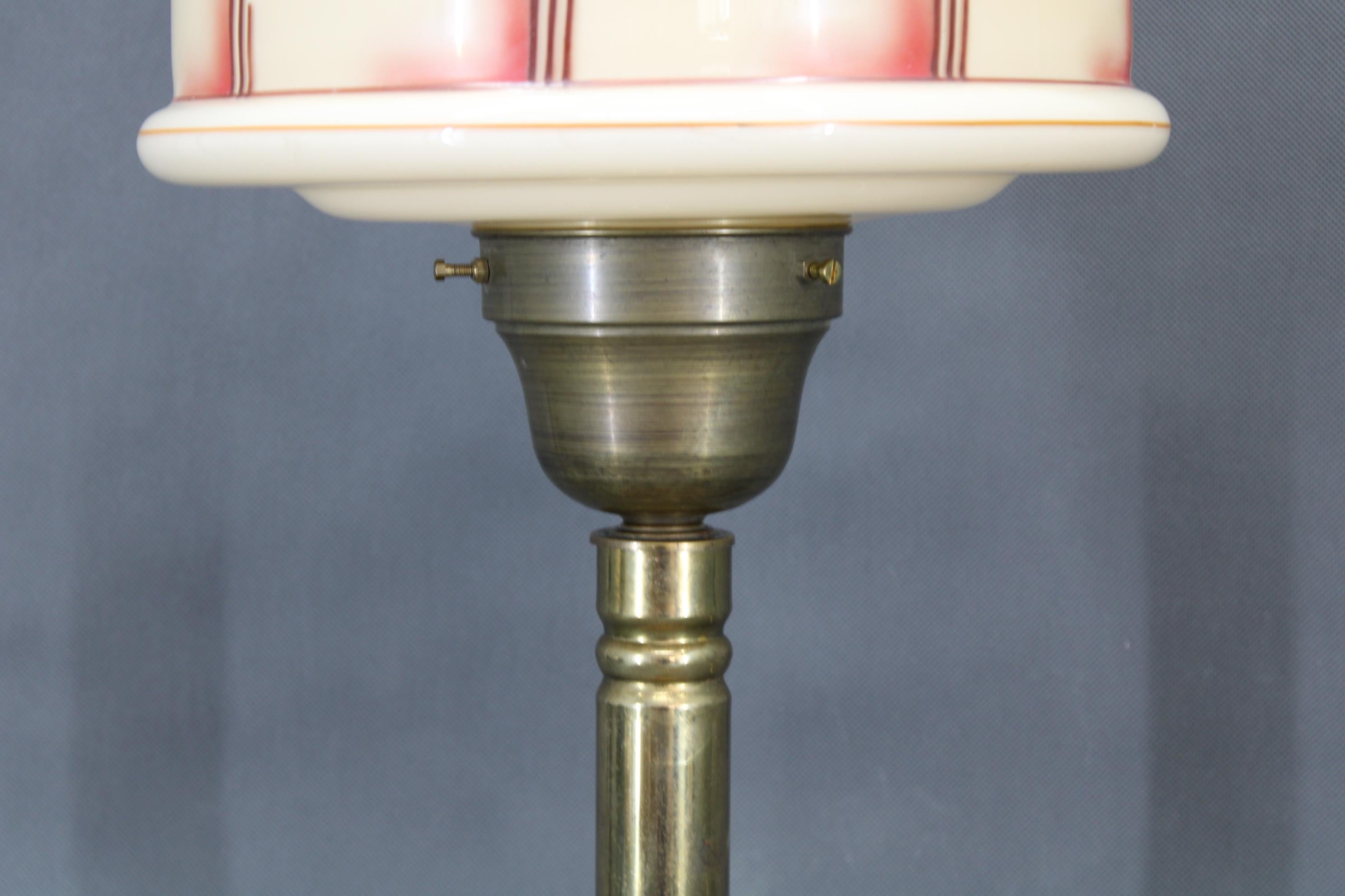 Mid-Century Modern 1940s Restored Brass Table Lamp with Wooden Base and Glass Shade For Sale
