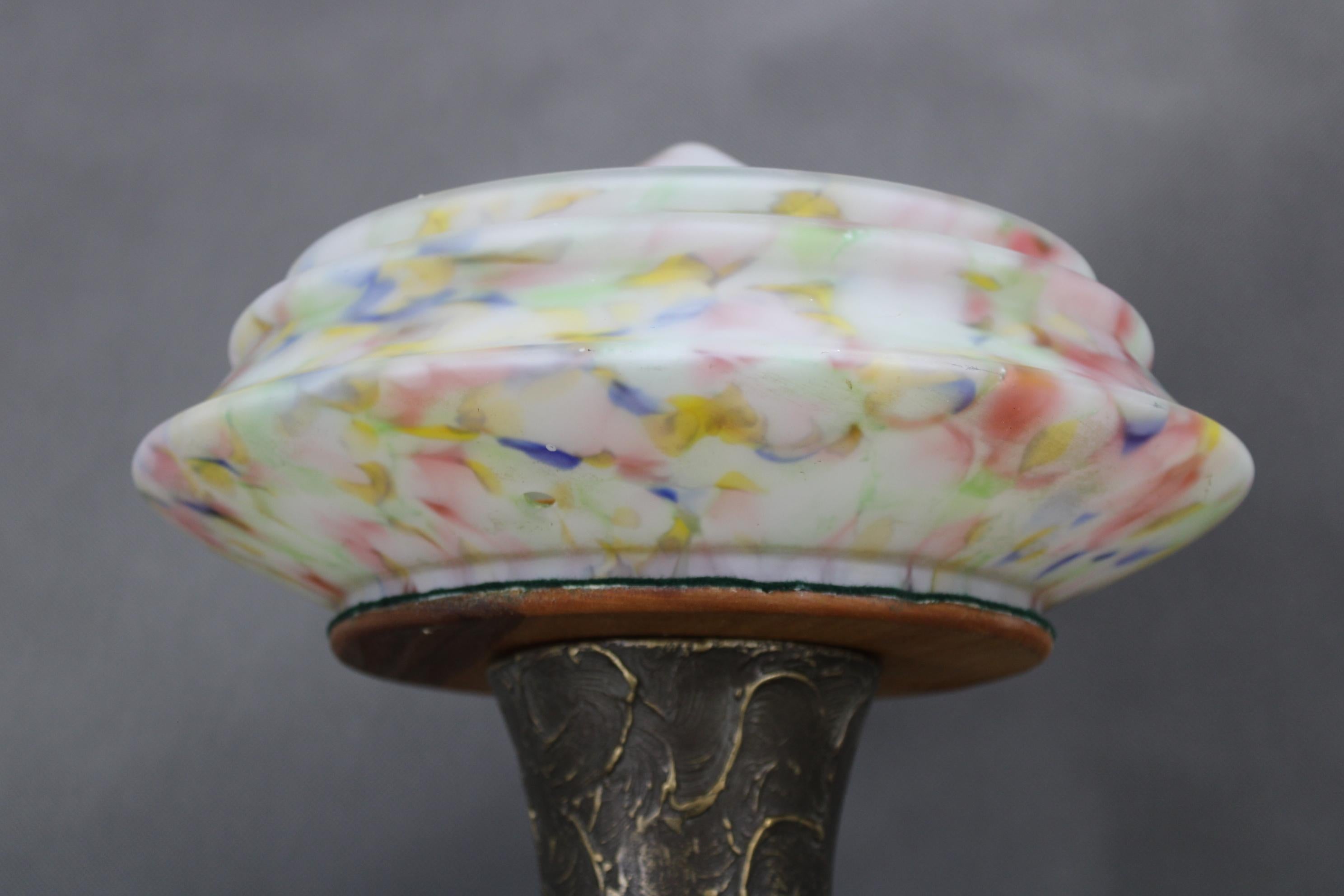 1940s Restored Brass Table Lamp with Wooden Base and Glass Shade In Good Condition For Sale In Praha, CZ