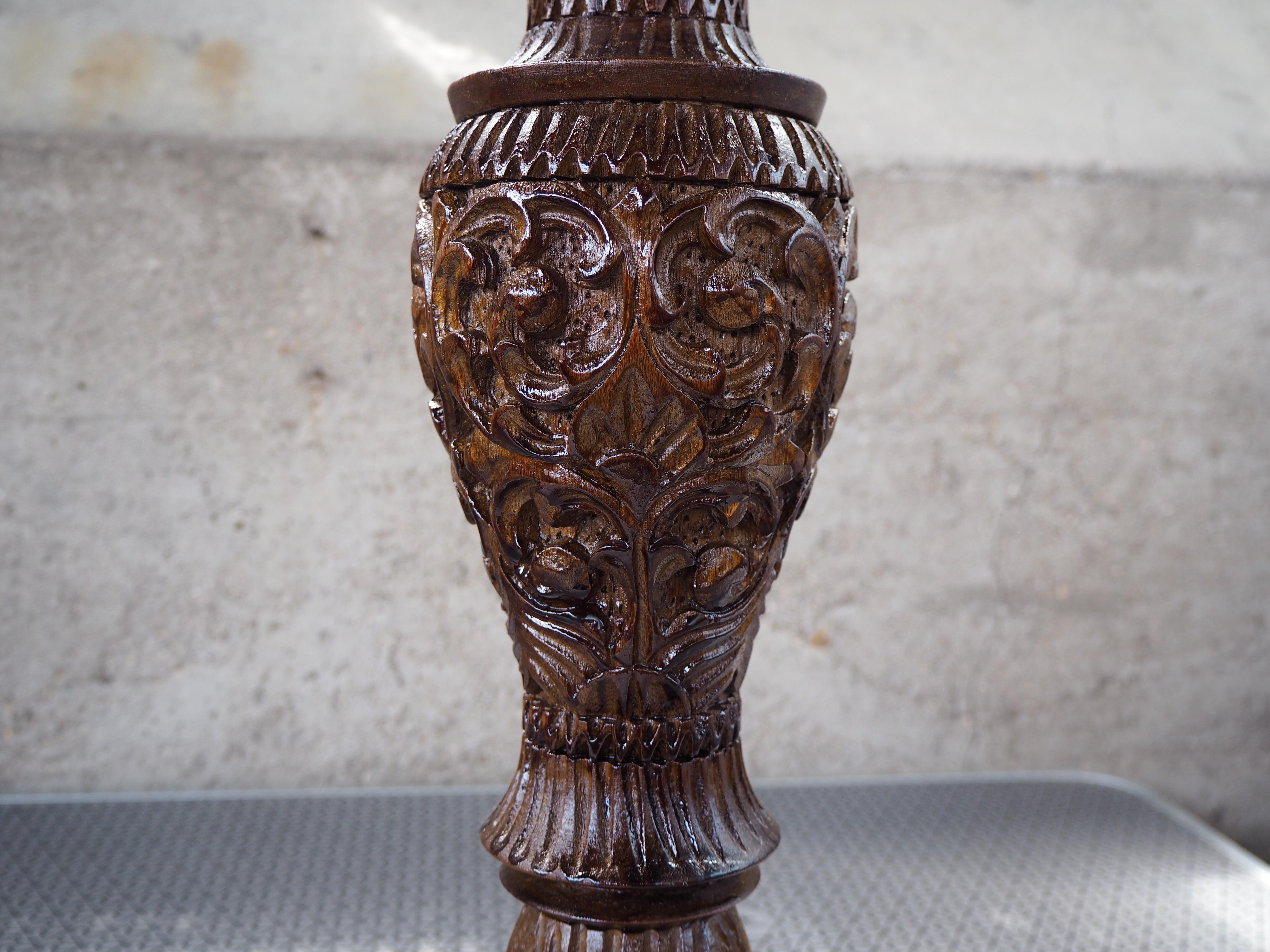 Vaso in legno cecoslovacco del Medioevo, anni '60 in vendita 2