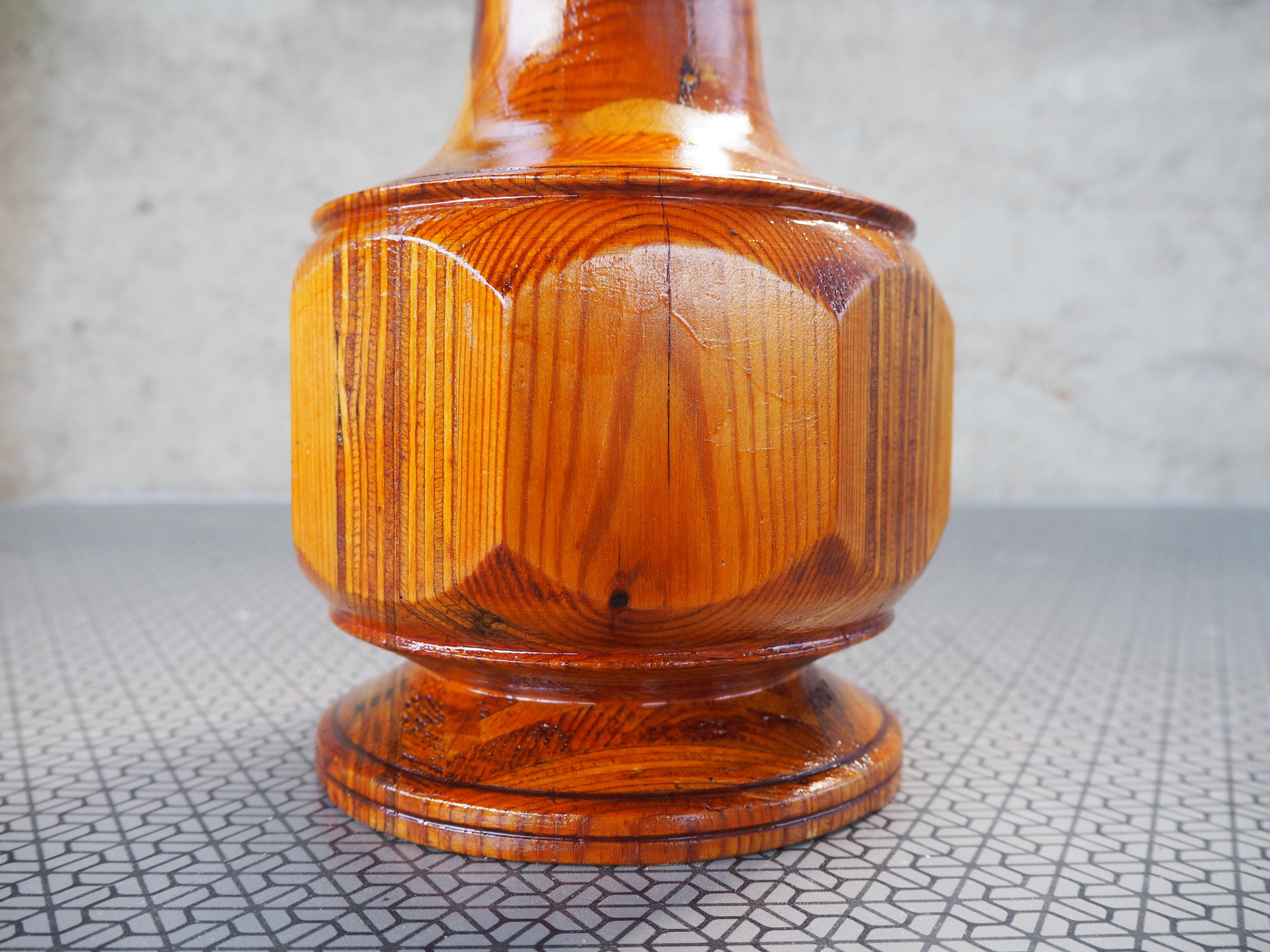 Vaso in legno del Medioevo, Europa, anni '60 in vendita 7
