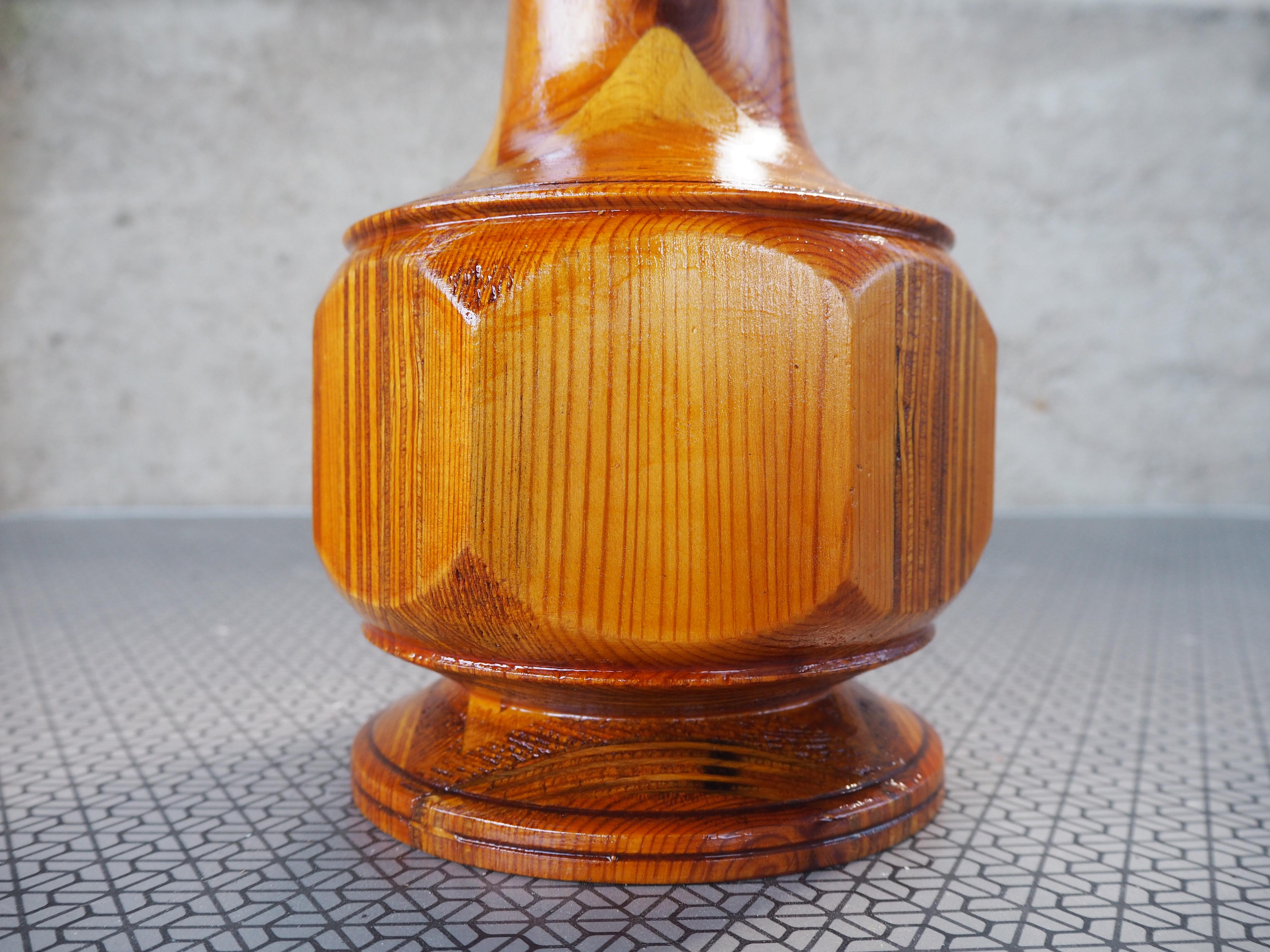 Vaso in legno del Medioevo, Europa, anni '60 in vendita 9