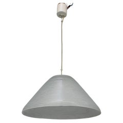 Lampada a sospensione vintage degli anni '70 in vetro bianco testurizzato, in stile "Space Age"
