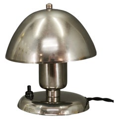 Lampada da tavolo in stile Bauhaus degli anni ’30, nichelata, Cecoslovacchia