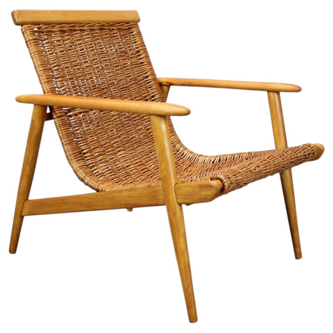 What year was rattan popular?