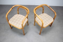 Par de sillones de madera curvada de los años 80, diseñados por Antonín Šuman para TON, Checoslovaquia