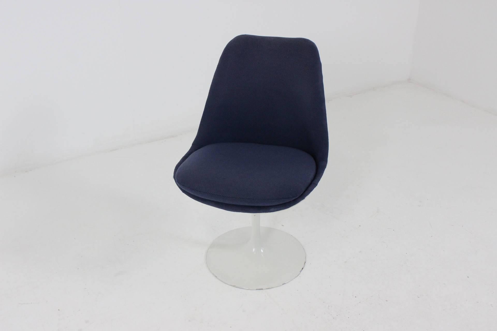 blue tulip chair