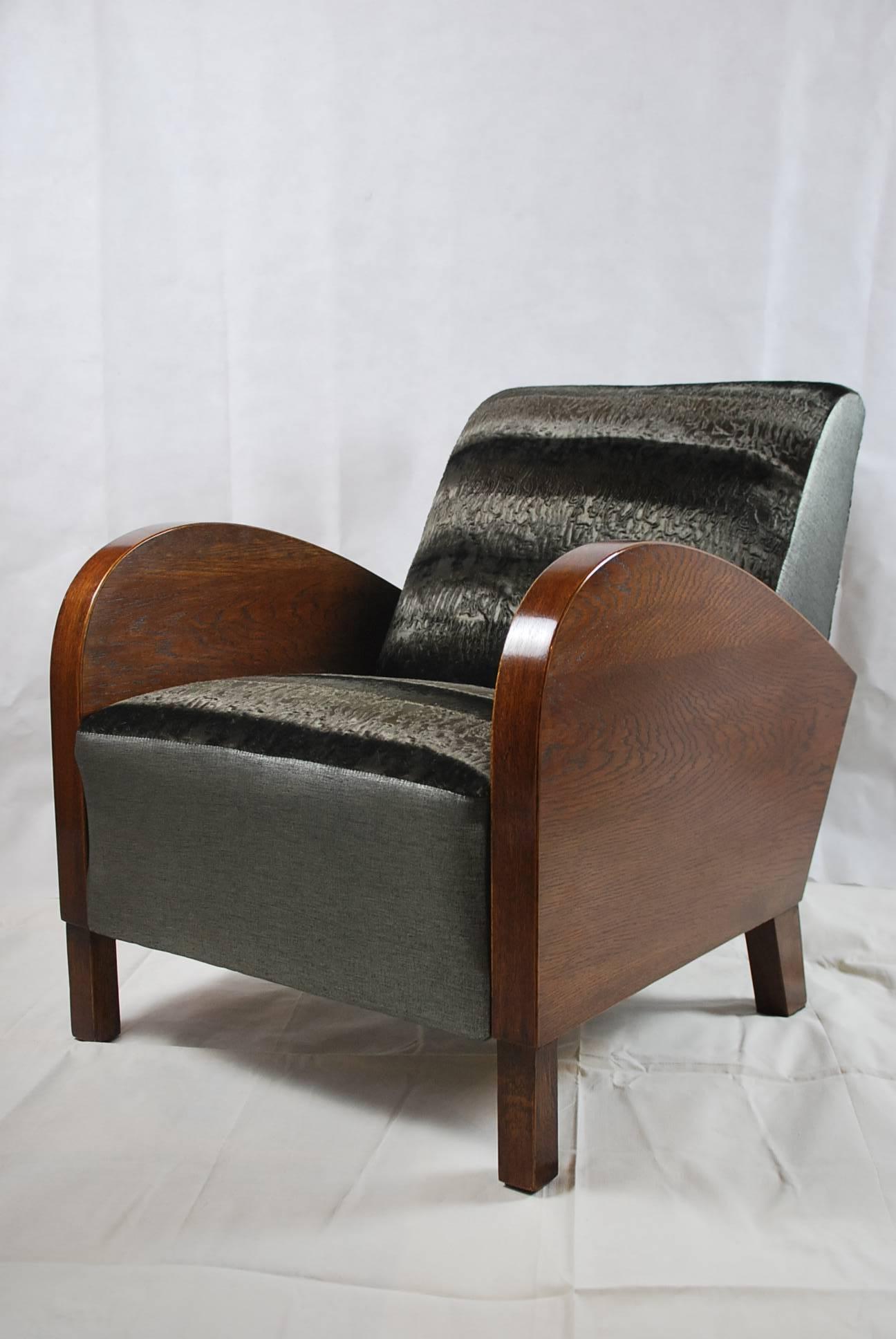 Custom-Made circa 1950s for Director of One of the Olomouc Company, Czech For Sale 3
