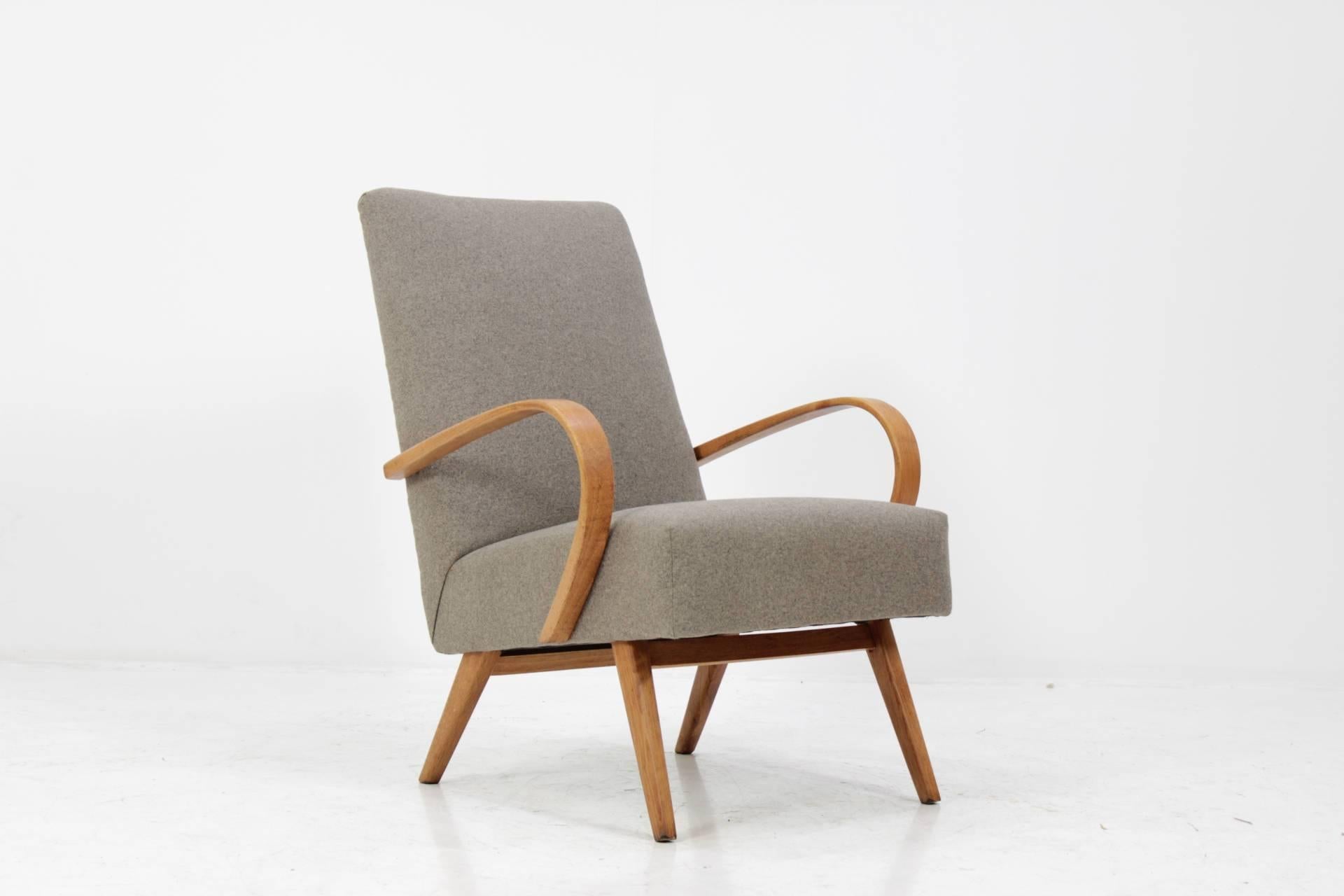 Mid-20th Century 1960 Thon/Thonet Bentwood Lounge Chair