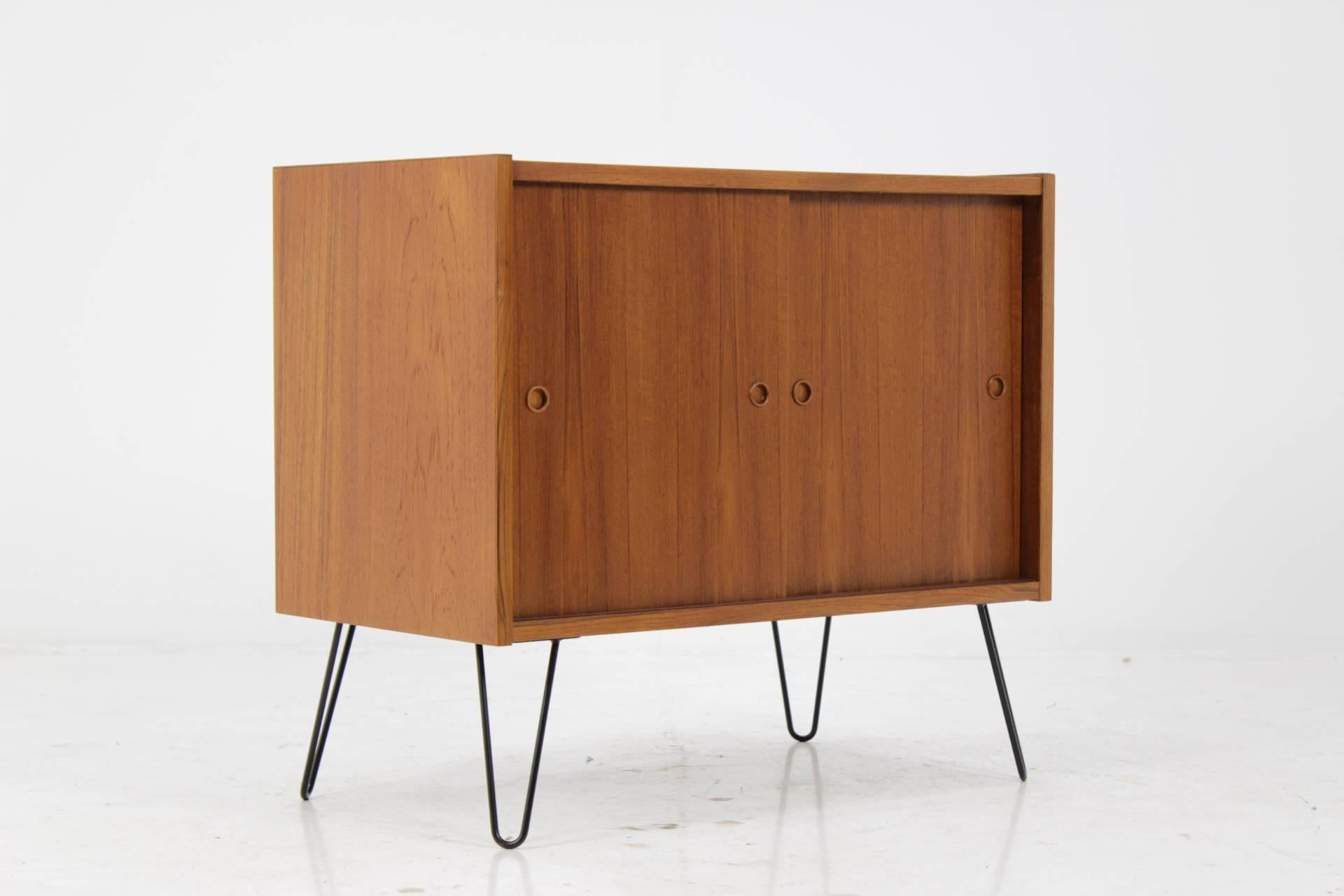 Upcycled Mid-Century Danish Teak Sideboard In Excellent Condition In Praha, CZ