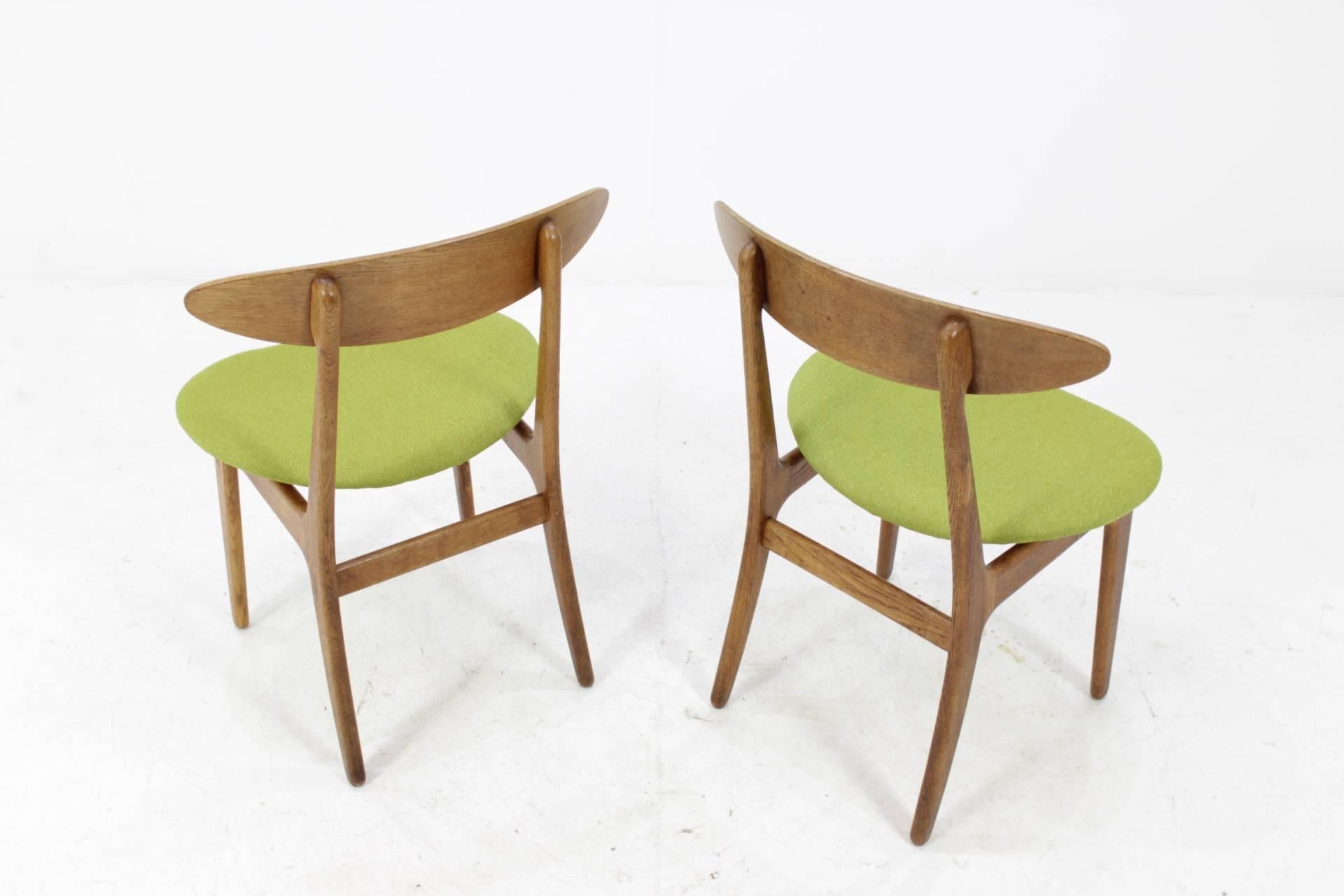 Pair of Scandinavian Oak Chair, 1960 In Excellent Condition In Praha, CZ