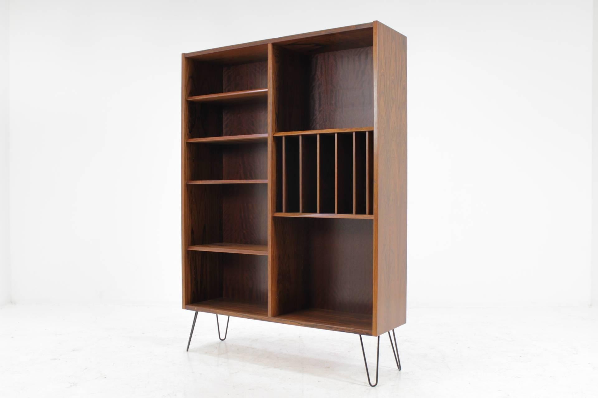 Mid-Century Modern Poul Hundevad Midcentury Danish Palisander Bookcase