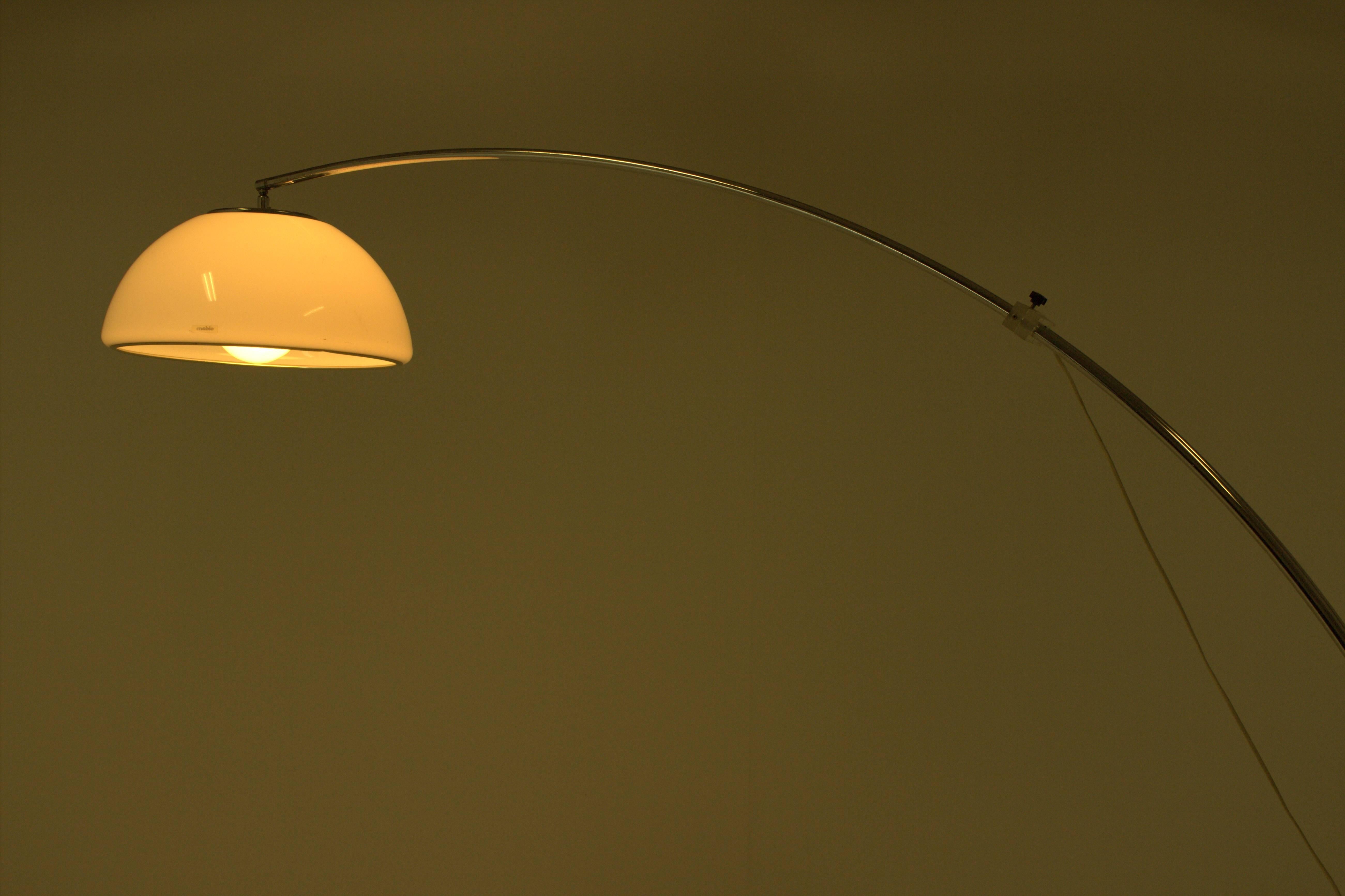 - 1970s 
- Designer: Harvey Guzzini
- Producer: Meblo
- Rare floor lamp
- Plastic shade, chrome body, marble base
- Perfect condition
- Diameter of base: 30cm
- Signed.